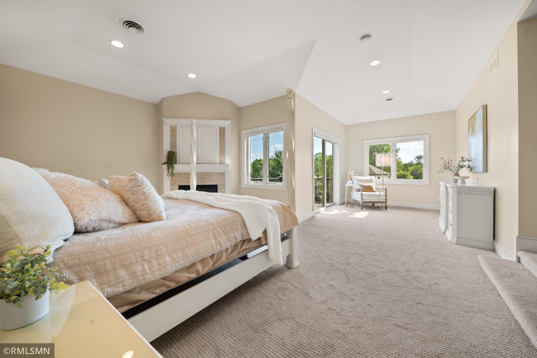 View of Residential at 6102 Creek Ridge Court, Minnetonka MN 55345, Minnetonka (51 of 90) - Mike Wilen | Minnesota Team Real Estate