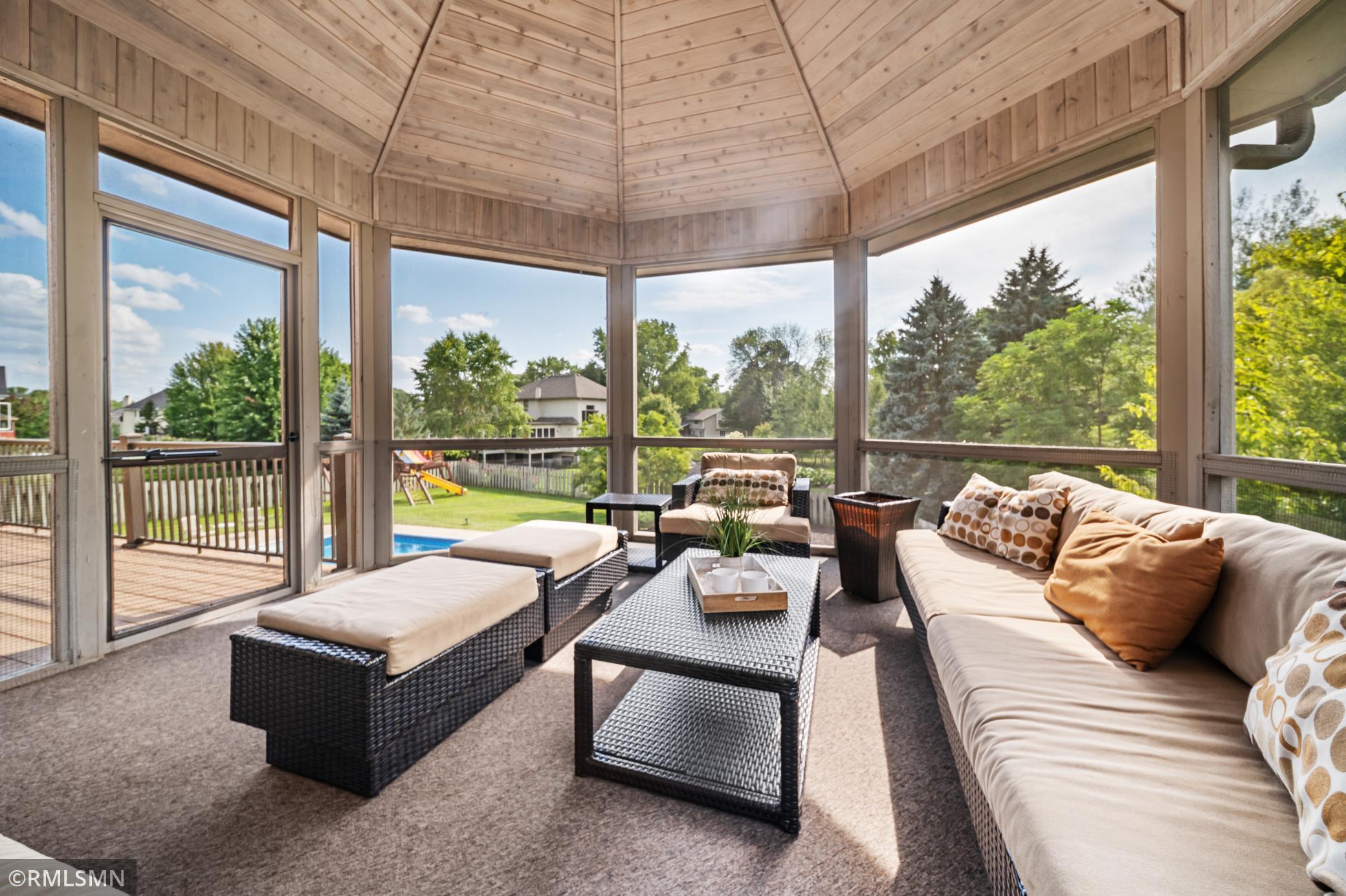 View of Residential at 6102 Creek Ridge Court, Minnetonka MN 55345, Minnetonka (38 of 90) - Mike Wilen | Minnesota Team Real Estate