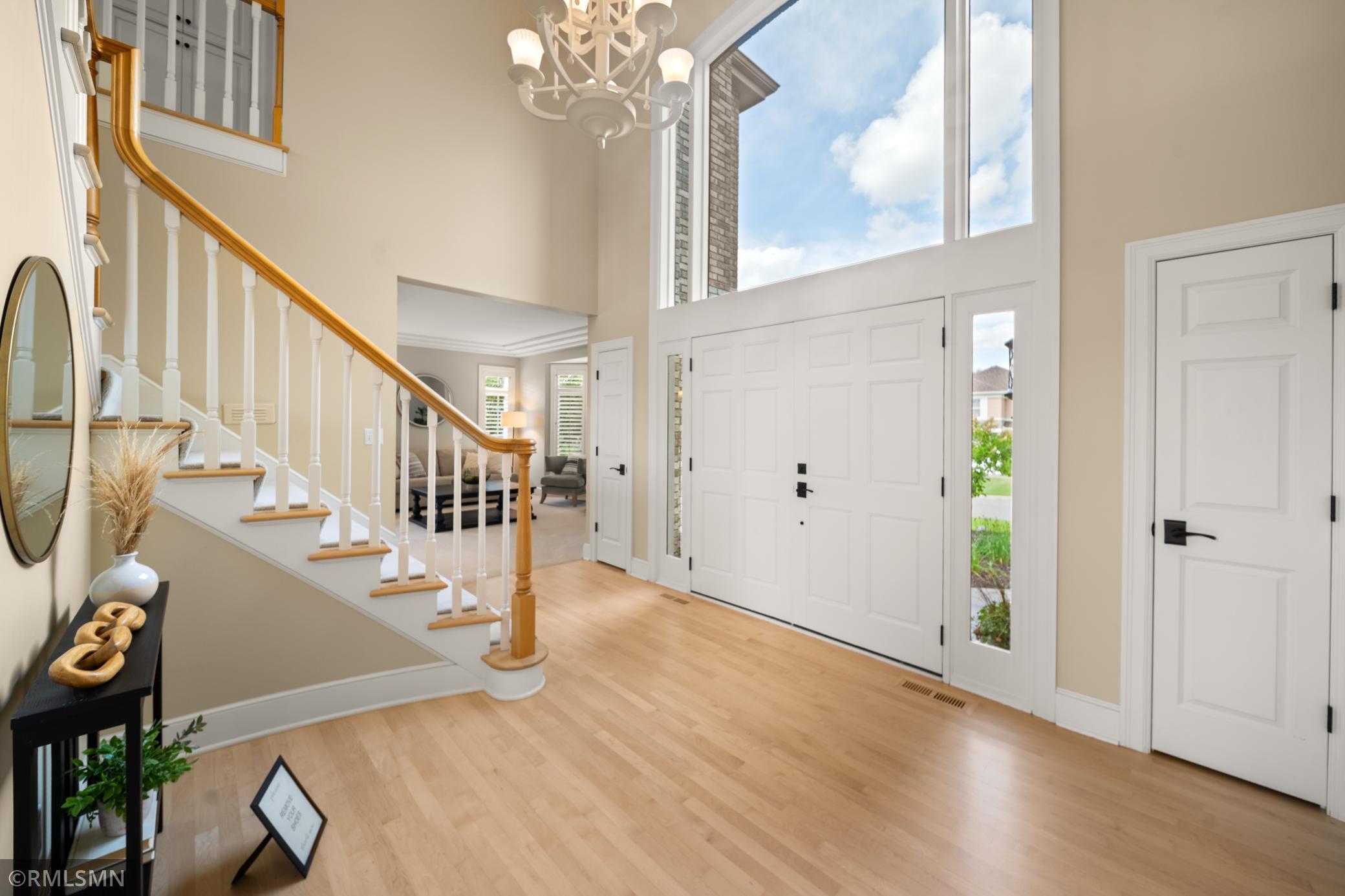 View of Residential at 6102 Creek Ridge Court, Minnetonka MN 55345, Minnetonka (21 of 90) - Mike Wilen | Minnesota Team Real Estate
