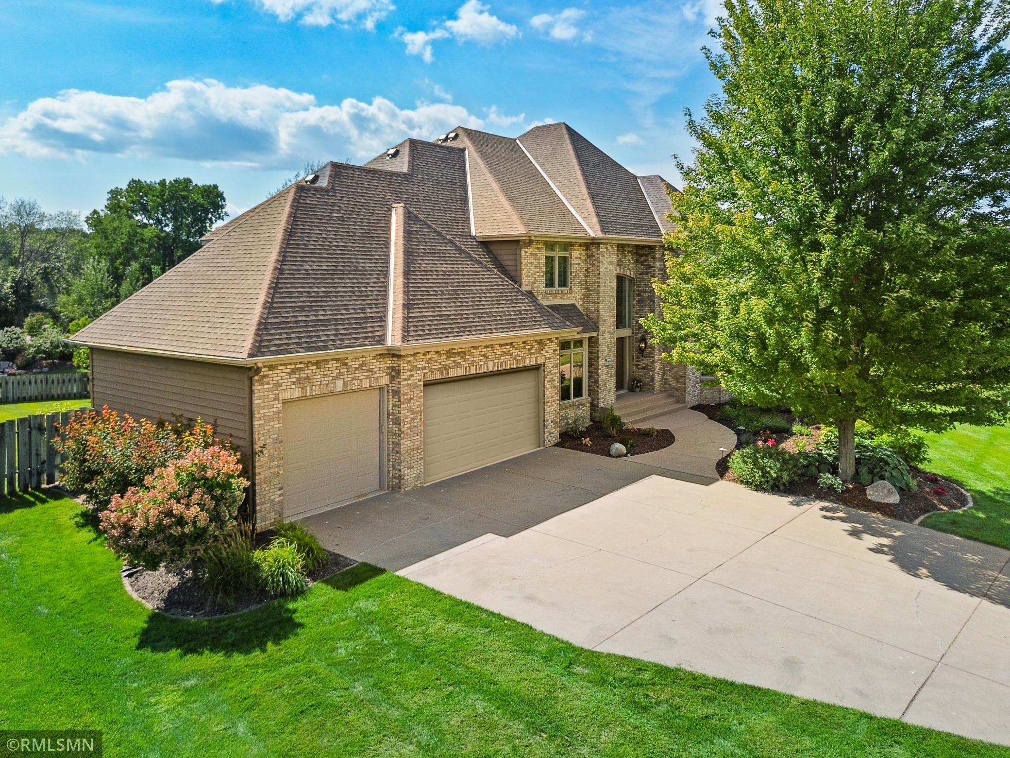 View of Residential at 6102 Creek Ridge Court, Minnetonka MN 55345, Minnetonka (6 of 90) - Mike Wilen | Minnesota Team Real Estate