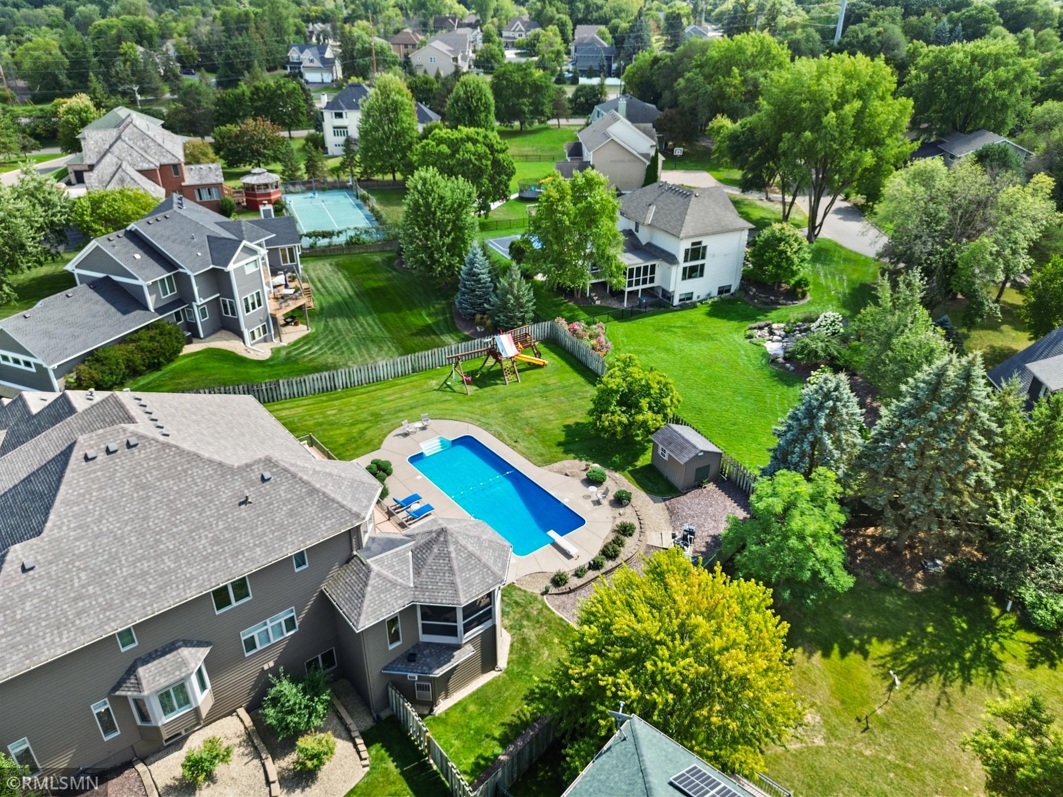 View of Residential at 6102 Creek Ridge Court, Minnetonka MN 55345, Minnetonka (13 of 90) - Mike Wilen | Minnesota Team Real Estate