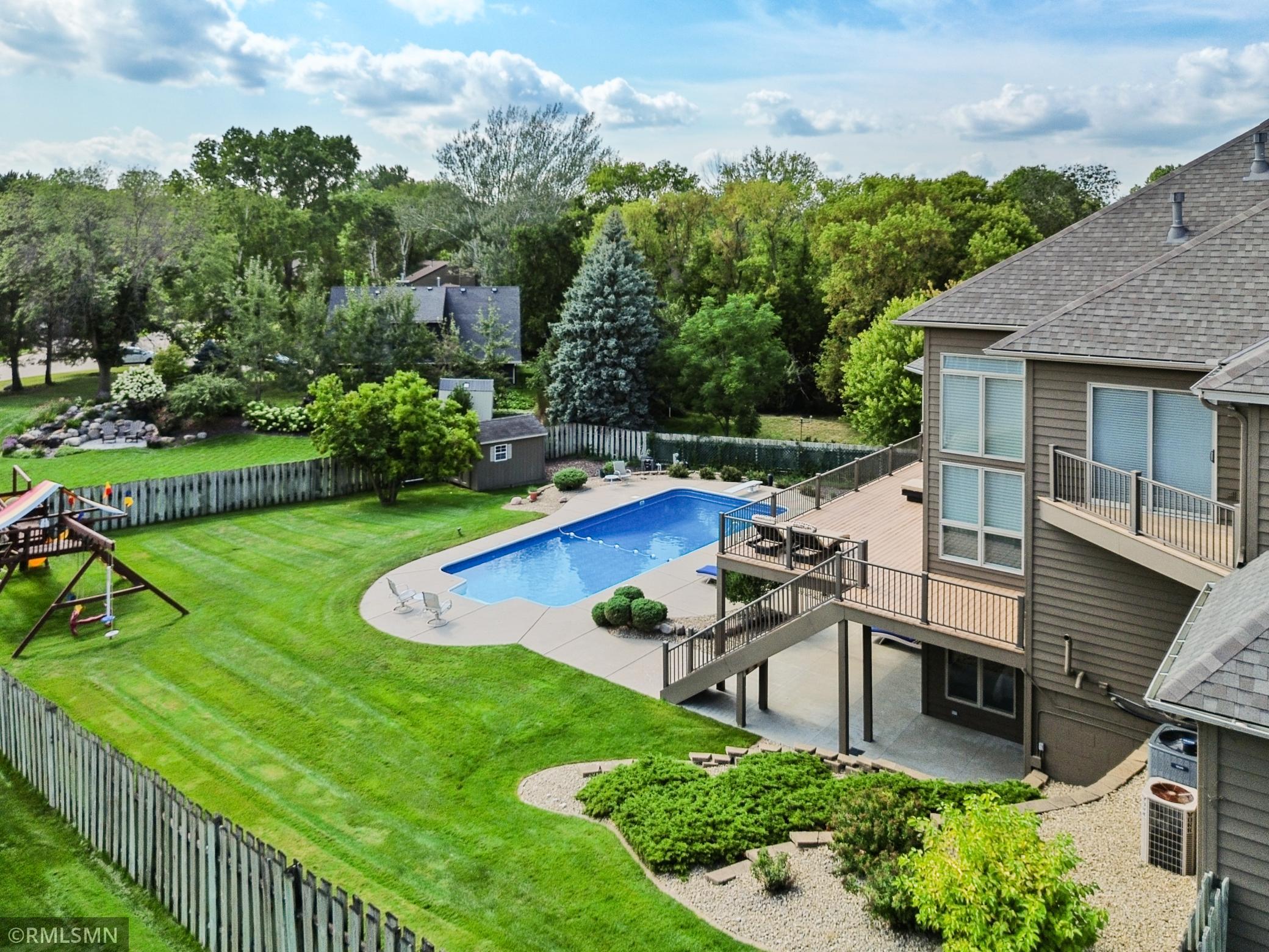 View of Residential at 6102 Creek Ridge Court, Minnetonka MN 55345, Minnetonka (12 of 90) - Mike Wilen | Minnesota Team Real Estate