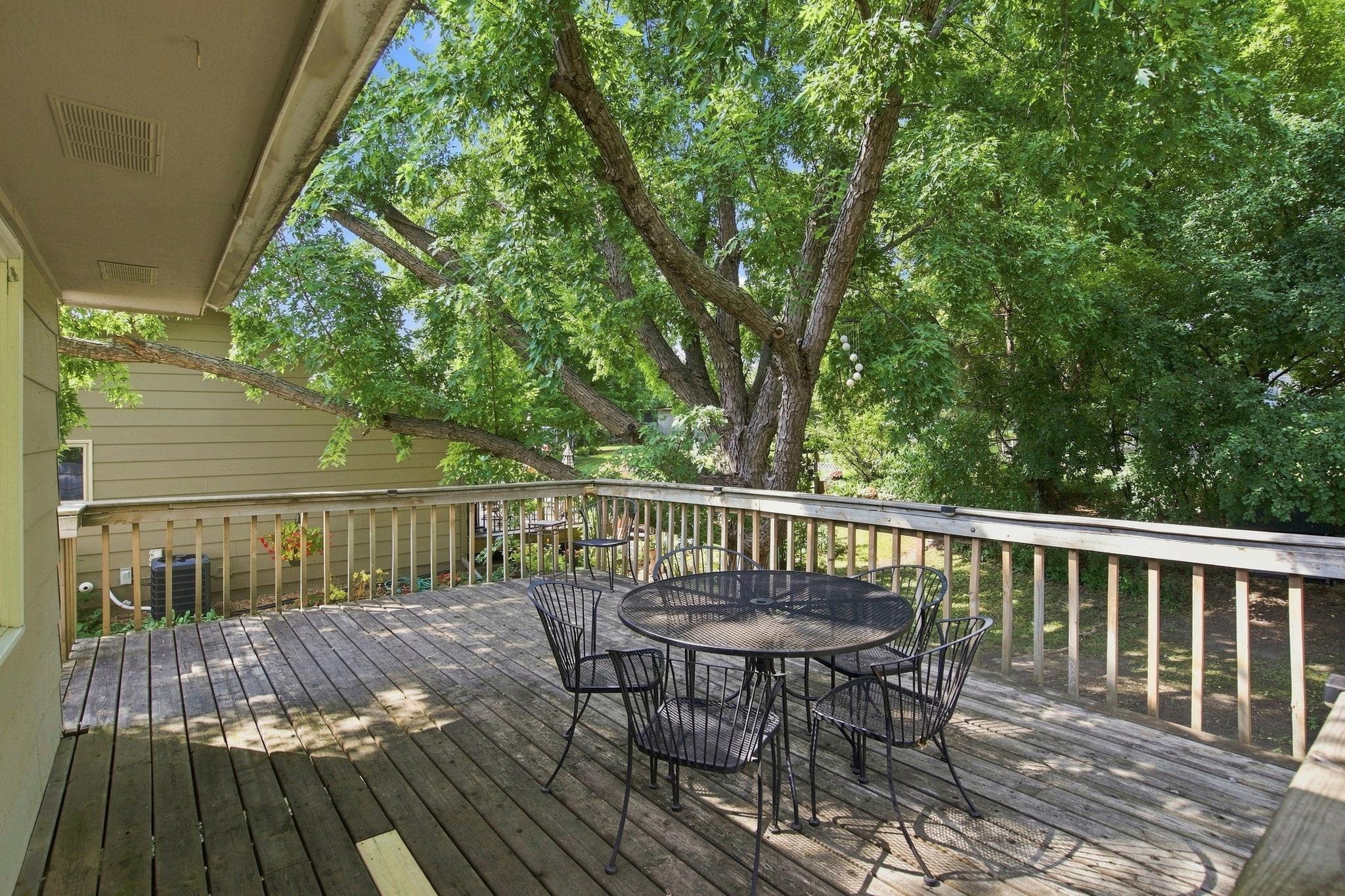 View of Residential at 11410 48th Avenue, Plymouth MN 55442, Plymouth (22 of 30) - Mike Wilen | Minnesota Team Real Estate