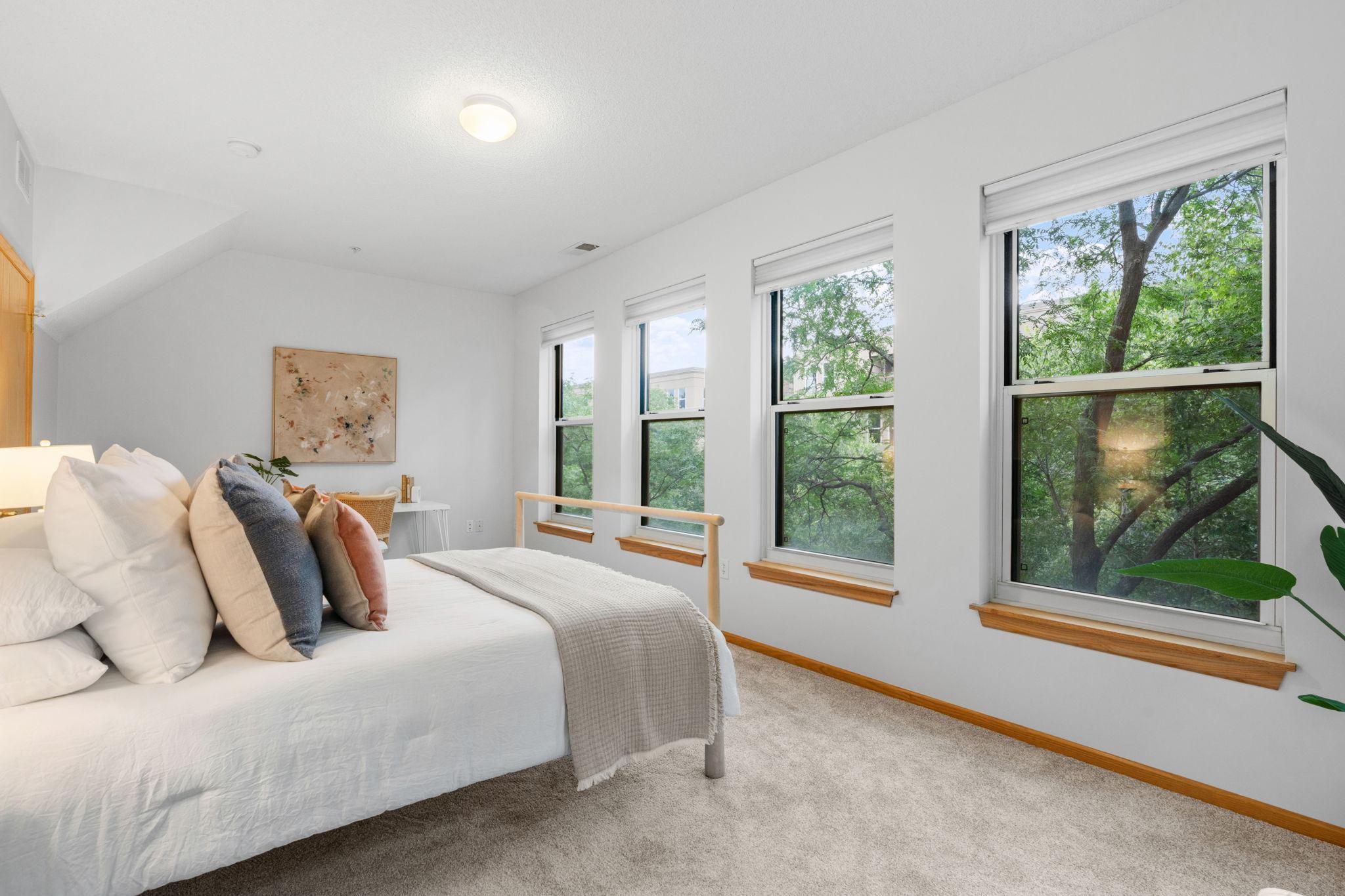 View of Residential at 580 2nd Street #406, Minneapolis MN 55401, Minneapolis (11 of 31) - Mike Wilen | Minnesota Team Real Estate