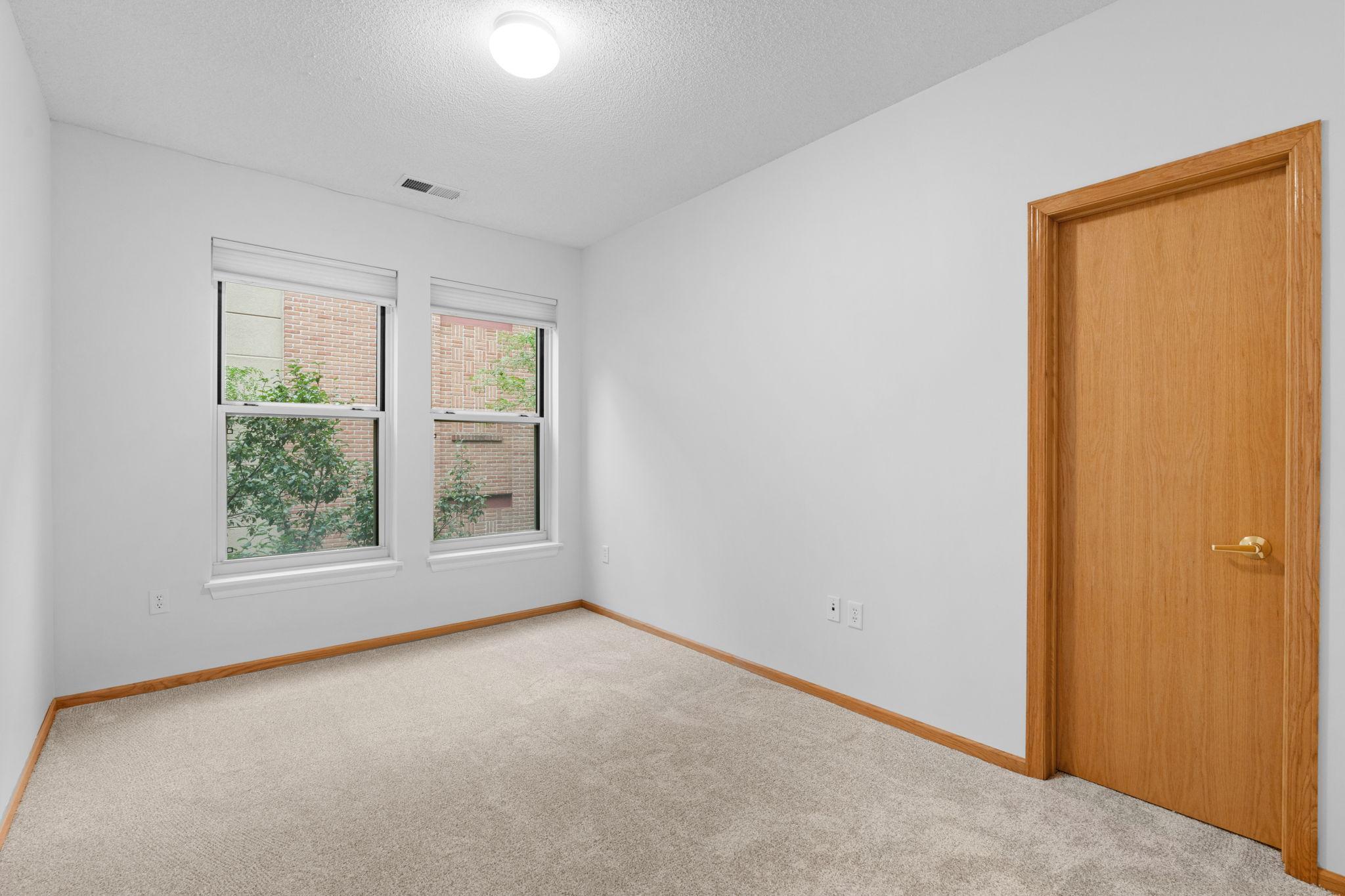 View of Residential at 580 2nd Street #406, Minneapolis MN 55401, Minneapolis (15 of 31) - Mike Wilen | Minnesota Team Real Estate