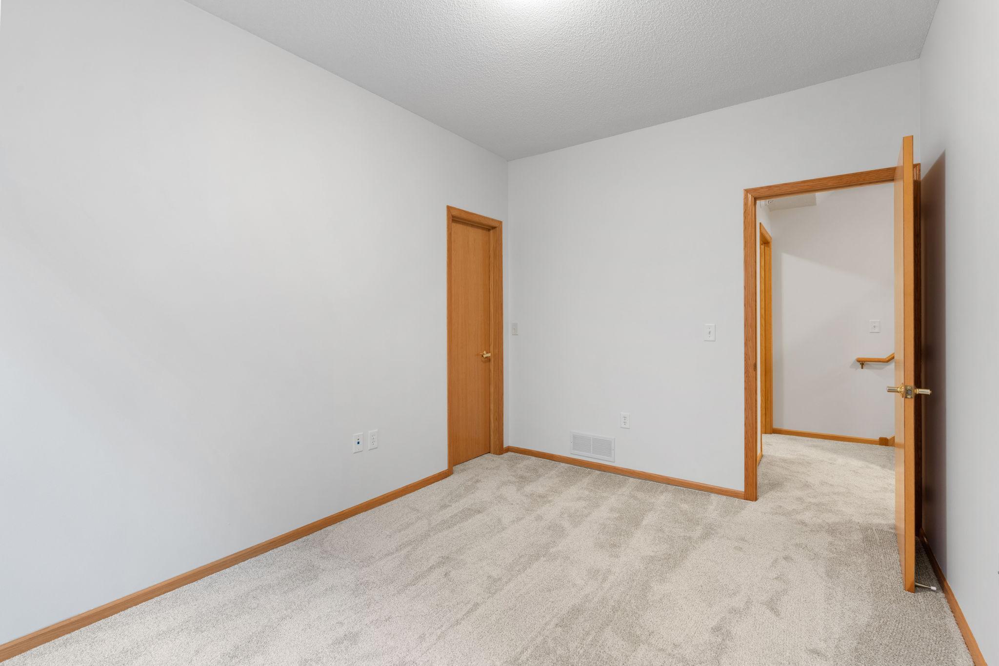 View of Residential at 580 2nd Street #406, Minneapolis MN 55401, Minneapolis (16 of 31) - Mike Wilen | Minnesota Team Real Estate