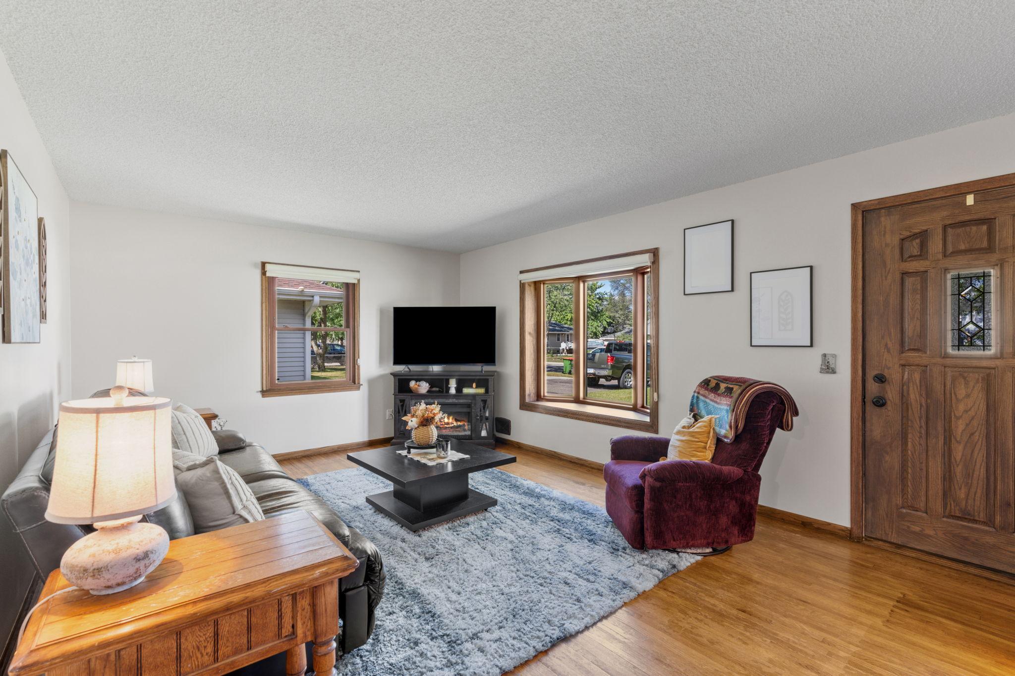 View of Residential at 856 Maple Street, Spring Lake Park MN 55432, Spring Lake Park (11 of 36) - Mike Wilen | Minnesota Team Real Estate