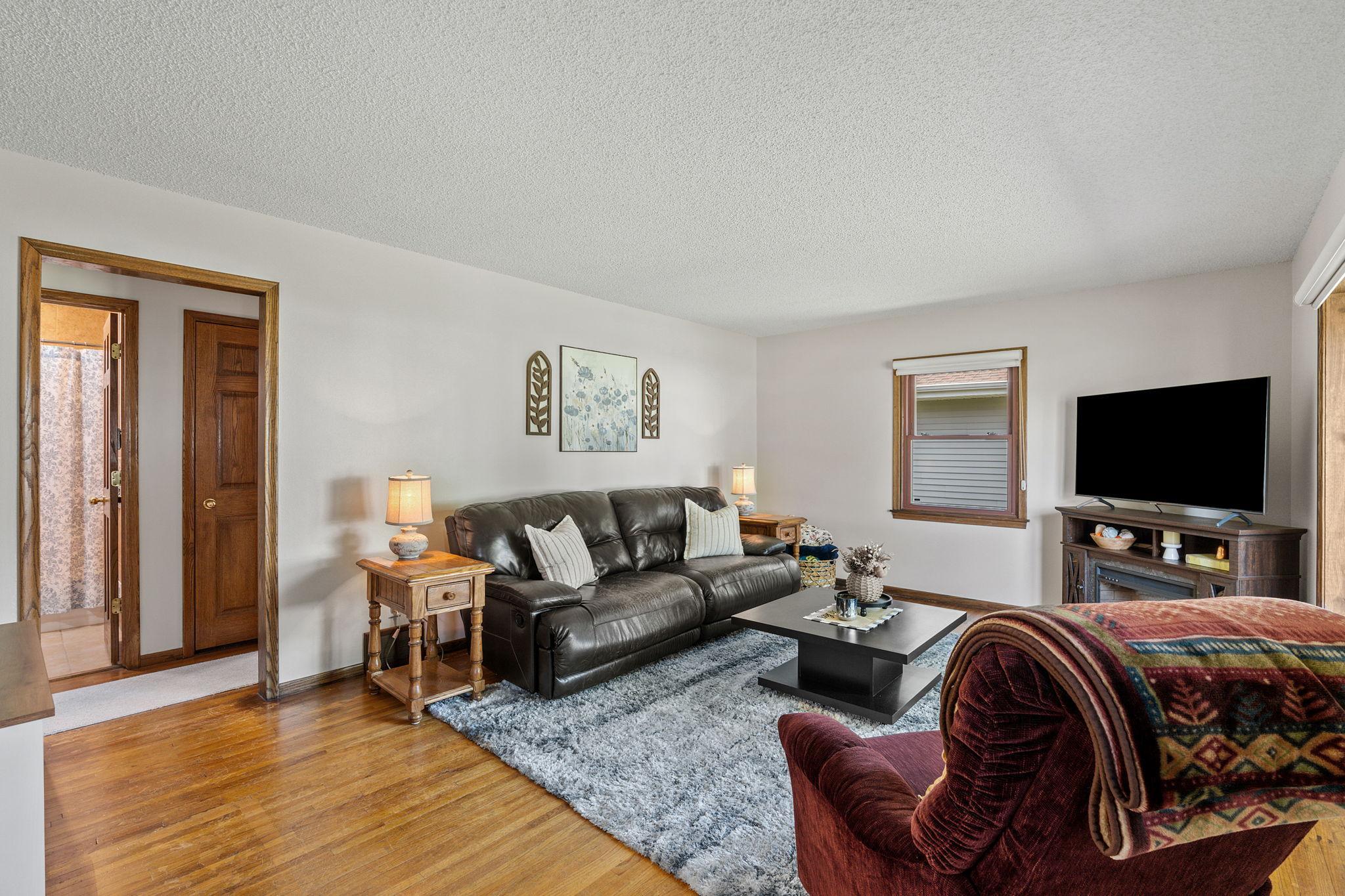 View of Residential at 856 Maple Street, Spring Lake Park MN 55432, Spring Lake Park (10 of 36) - Mike Wilen | Minnesota Team Real Estate