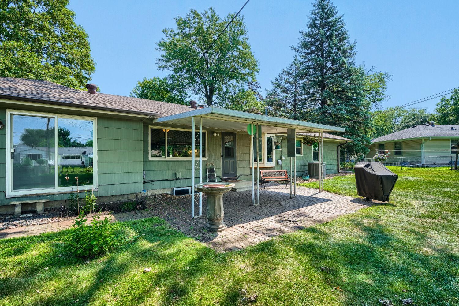 View of Residential at 9242 15th Avenue, Bloomington MN 55425, Bloomington (27 of 29) - Mike Wilen | Minnesota Team Real Estate