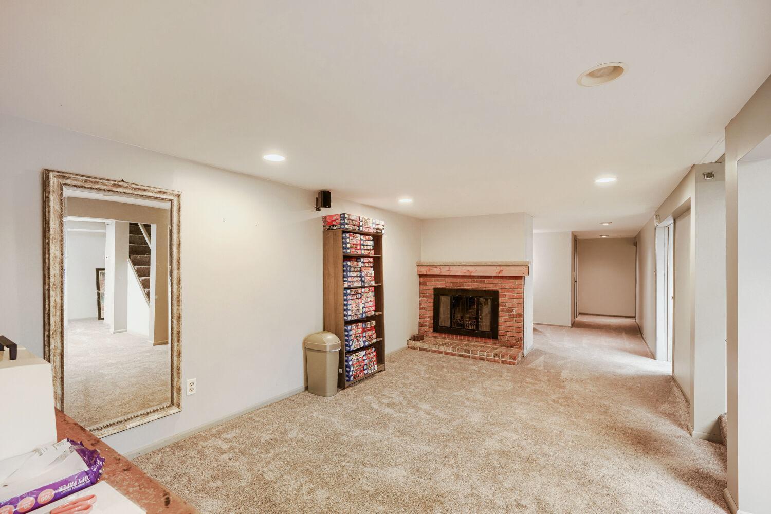 View of Residential at 9242 15th Avenue, Bloomington MN 55425, Bloomington (15 of 29) - Mike Wilen | Minnesota Team Real Estate