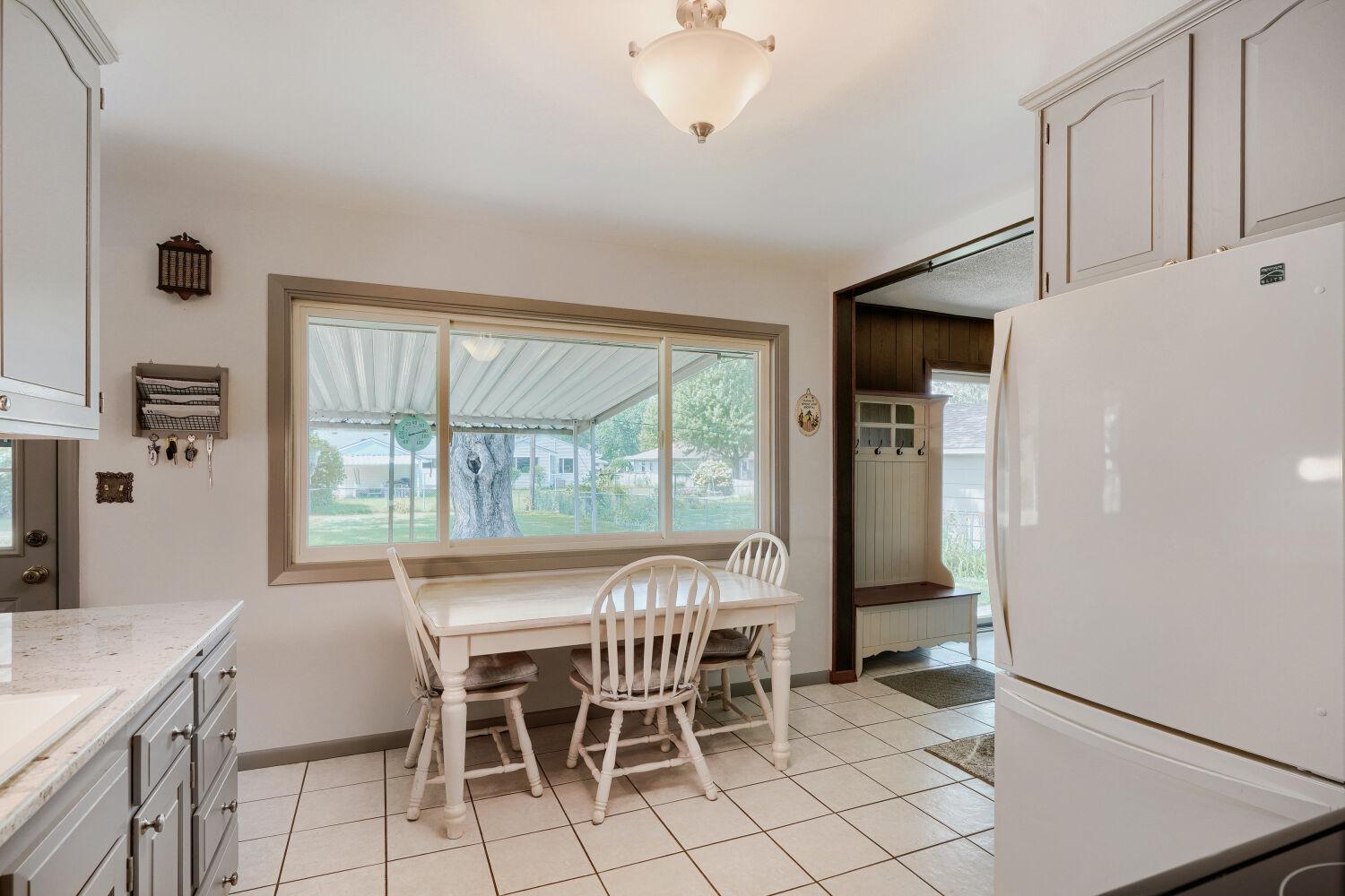 View of Residential at 9242 15th Avenue, Bloomington MN 55425, Bloomington (13 of 29) - Mike Wilen | Minnesota Team Real Estate