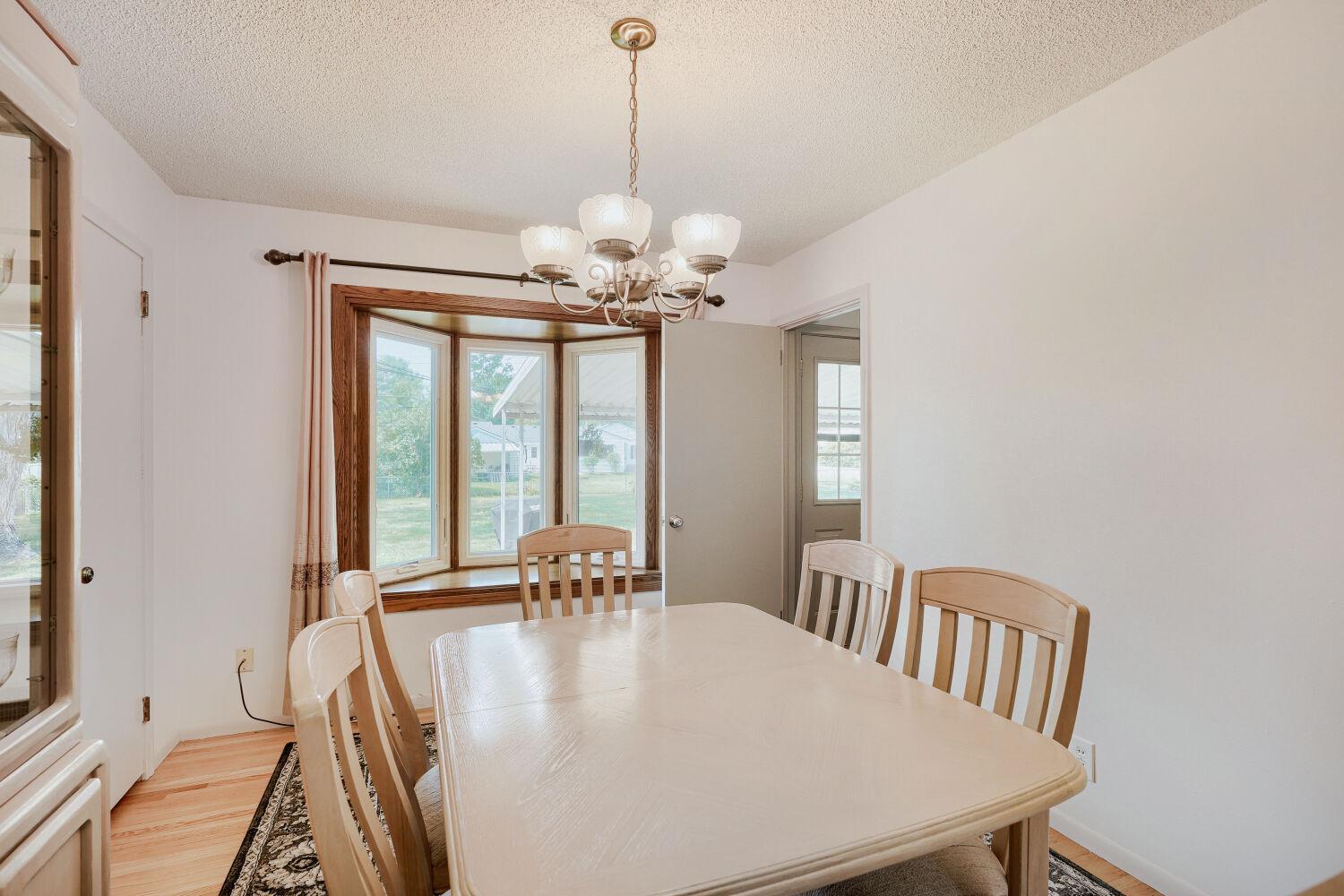 View of Residential at 9242 15th Avenue, Bloomington MN 55425, Bloomington (10 of 29) - Mike Wilen | Minnesota Team Real Estate