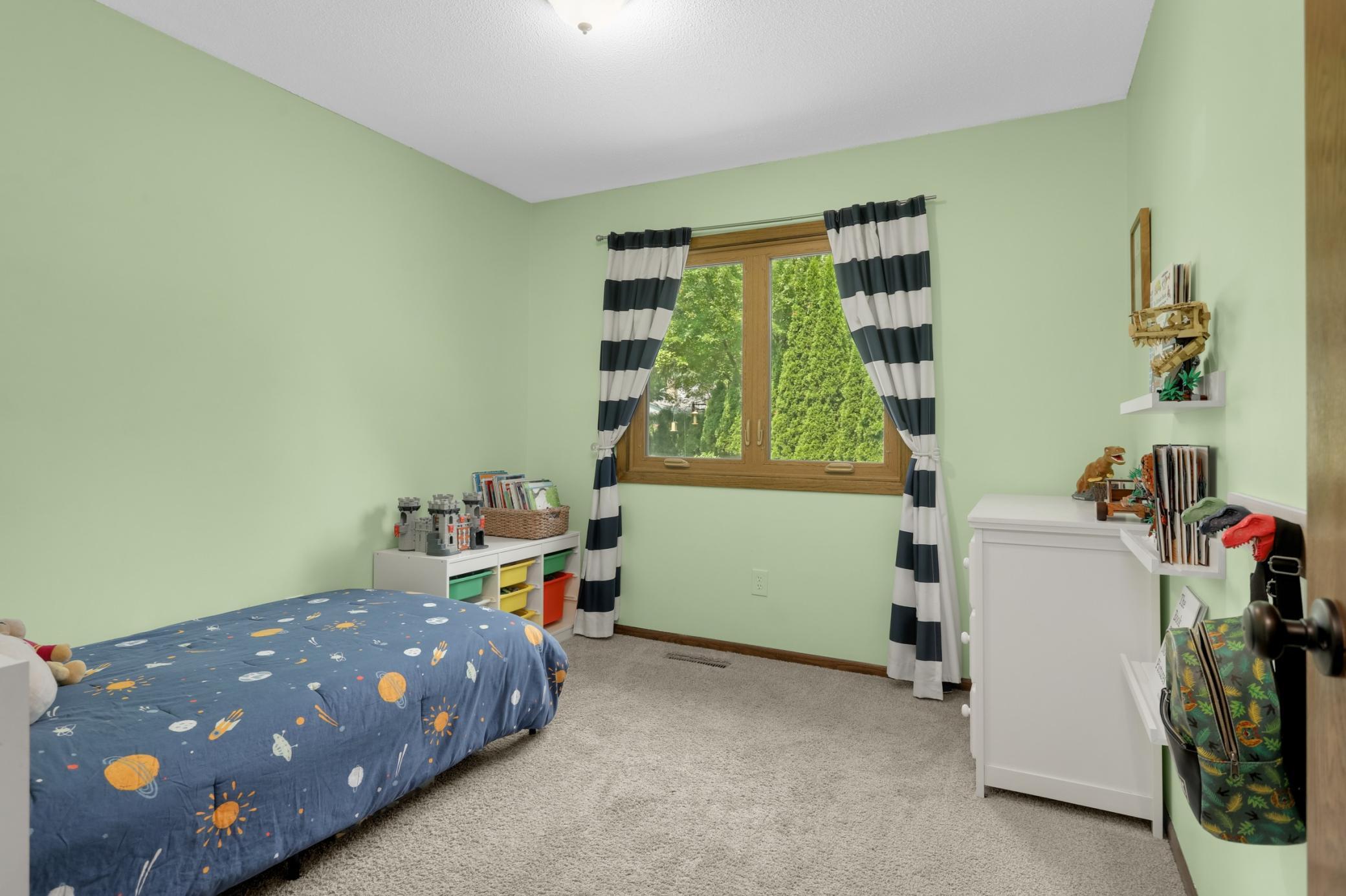 View of Residential at 2264 Heritage Lane, New Brighton MN 55112, New Brighton (17 of 40) - Mike Wilen | Minnesota Team Real Estate