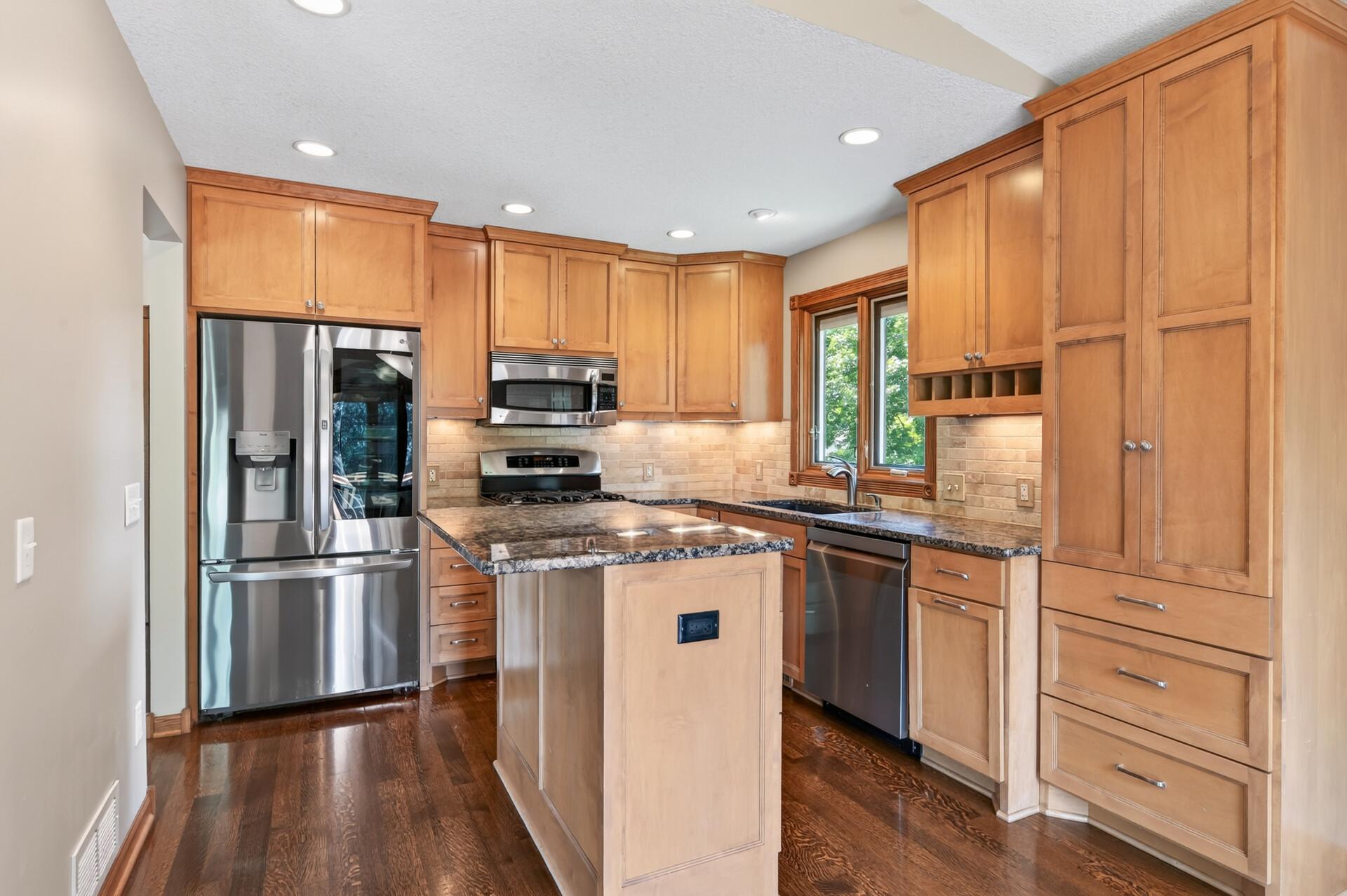 View of Residential at 1945 Beaver Dam Court, Eagan MN 55122, Eagan (2 of 33) - Mike Wilen | Minnesota Team Real Estate