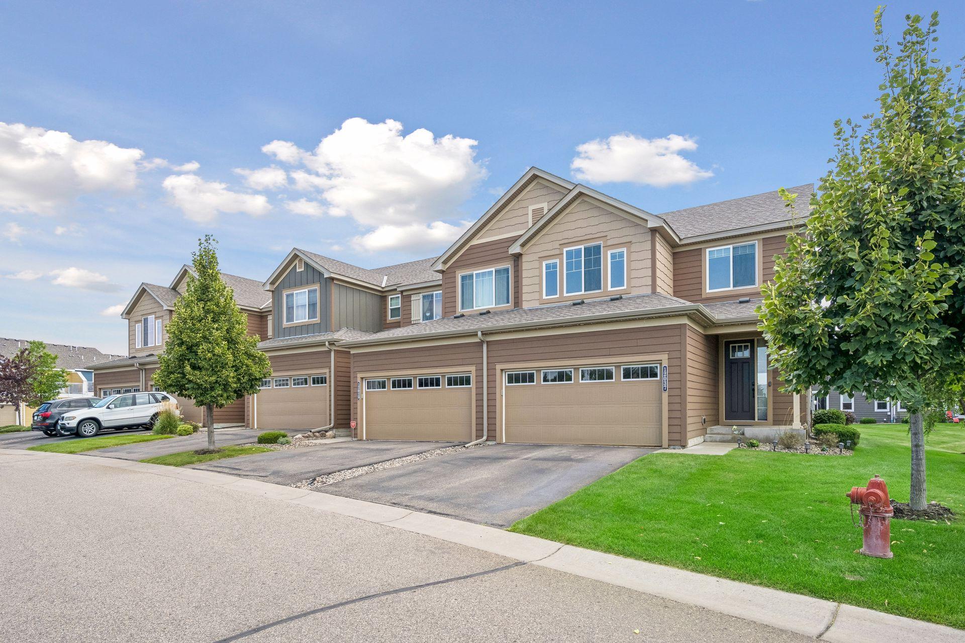 View of Residential at 12037 84th Way, Maple Grove MN 55369, Maple Grove (4 of 45) - Mike Wilen | Minnesota Team Real Estate