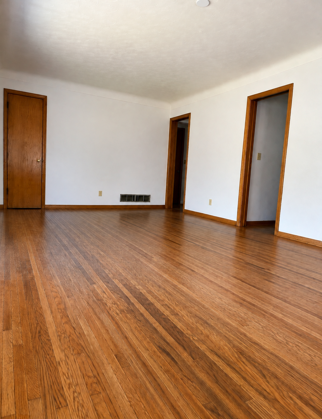 View of Residential at 1600 Suburban Avenue, Saint Paul MN 55106, Saint Paul (8 of 24) - Mike Wilen | Minnesota Team Real Estate