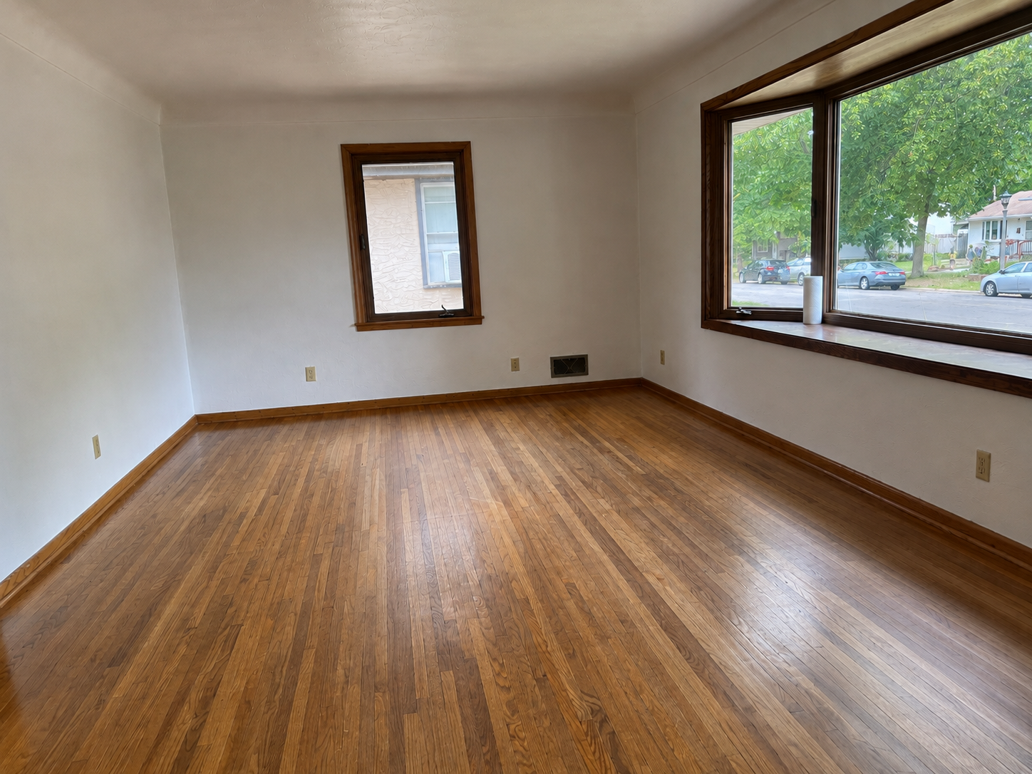 View of Residential at 1600 Suburban Avenue, Saint Paul MN 55106, Saint Paul (9 of 24) - Mike Wilen | Minnesota Team Real Estate