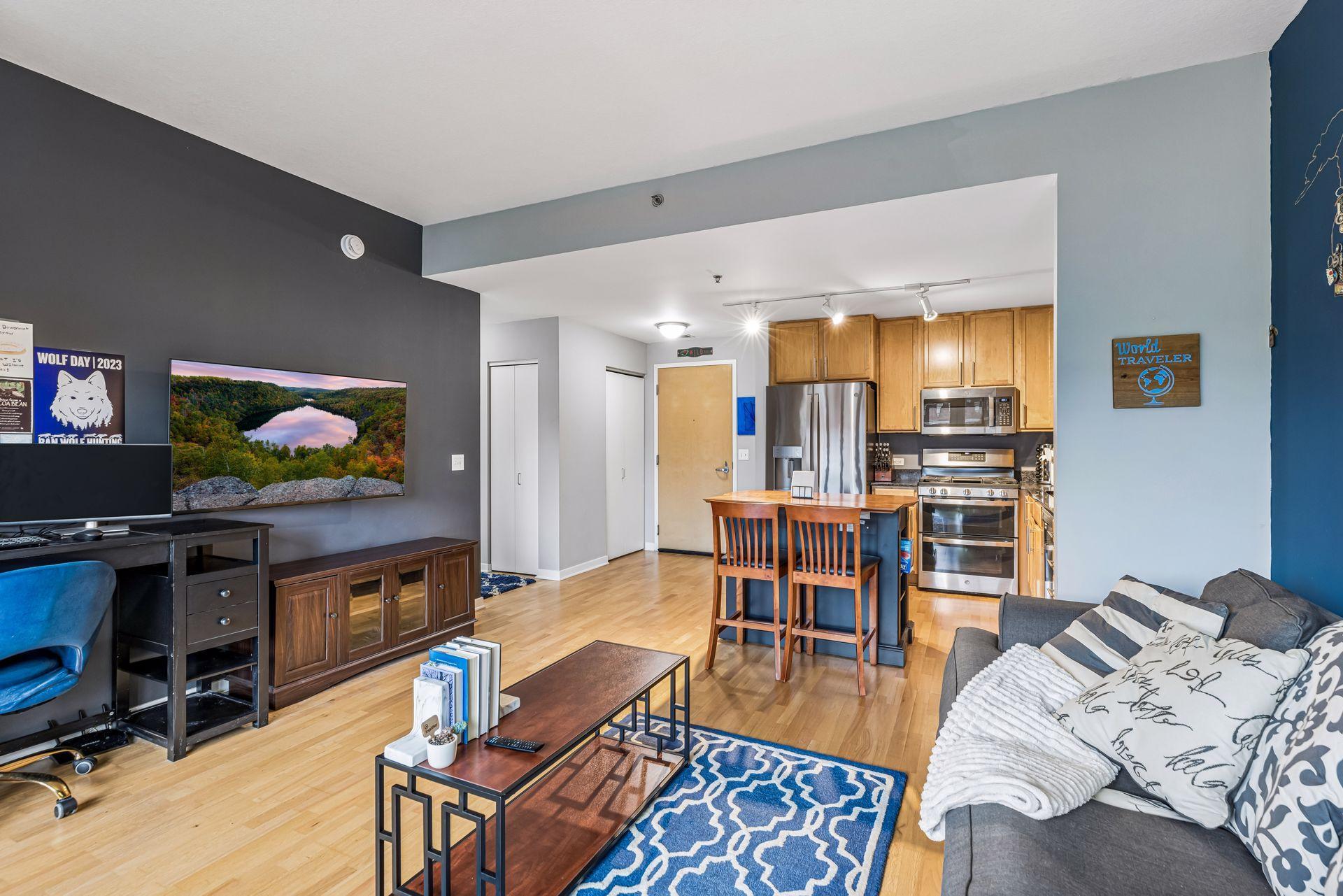View of Residential at 929 Portland Avenue #307, Minneapolis MN 55404, Minneapolis (11 of 31) - Mike Wilen | Minnesota Team Real Estate