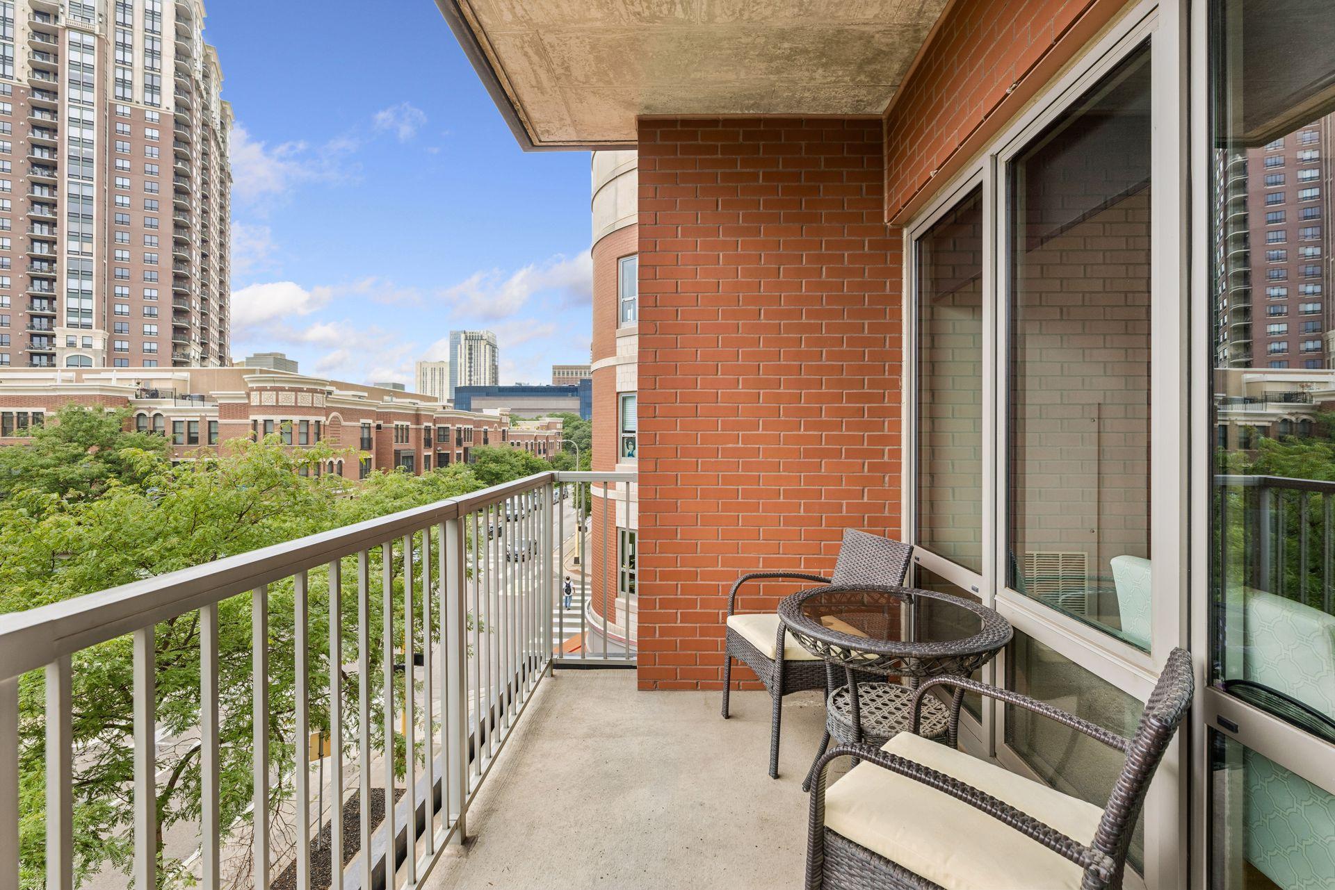 View of Residential at 929 Portland Avenue #307, Minneapolis MN 55404, Minneapolis (4 of 31) - Mike Wilen | Minnesota Team Real Estate