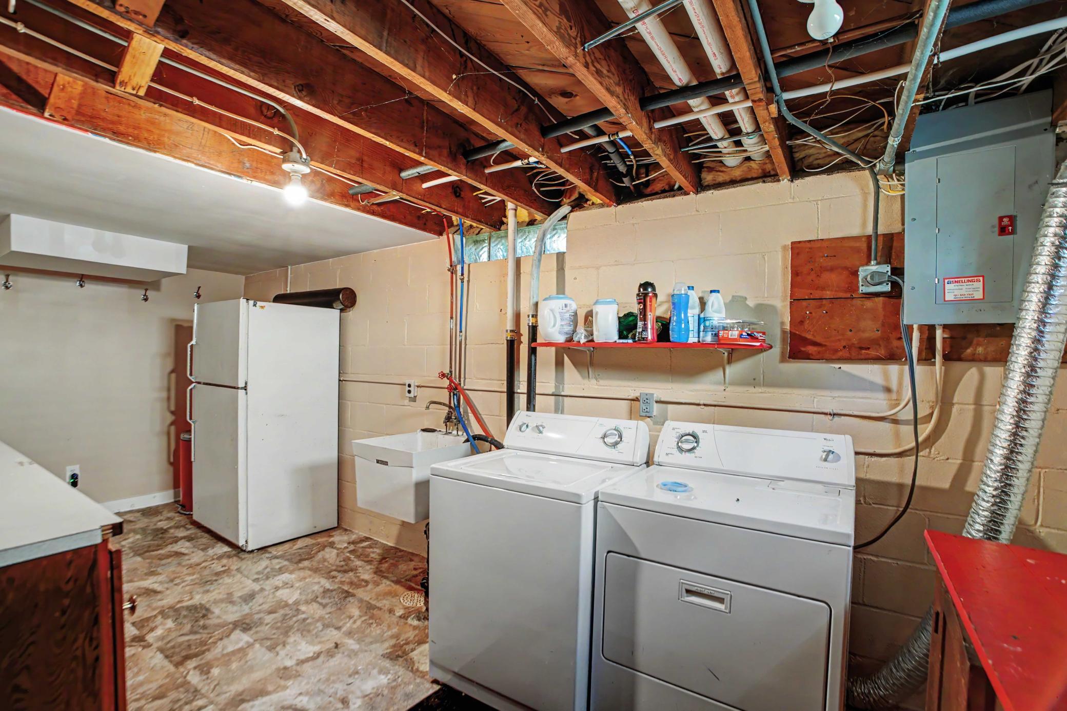 View of Residential at 1595 Maywood Street, Saint Paul MN 55117, Saint Paul (27 of 33) - Mike Wilen | Minnesota Team Real Estate