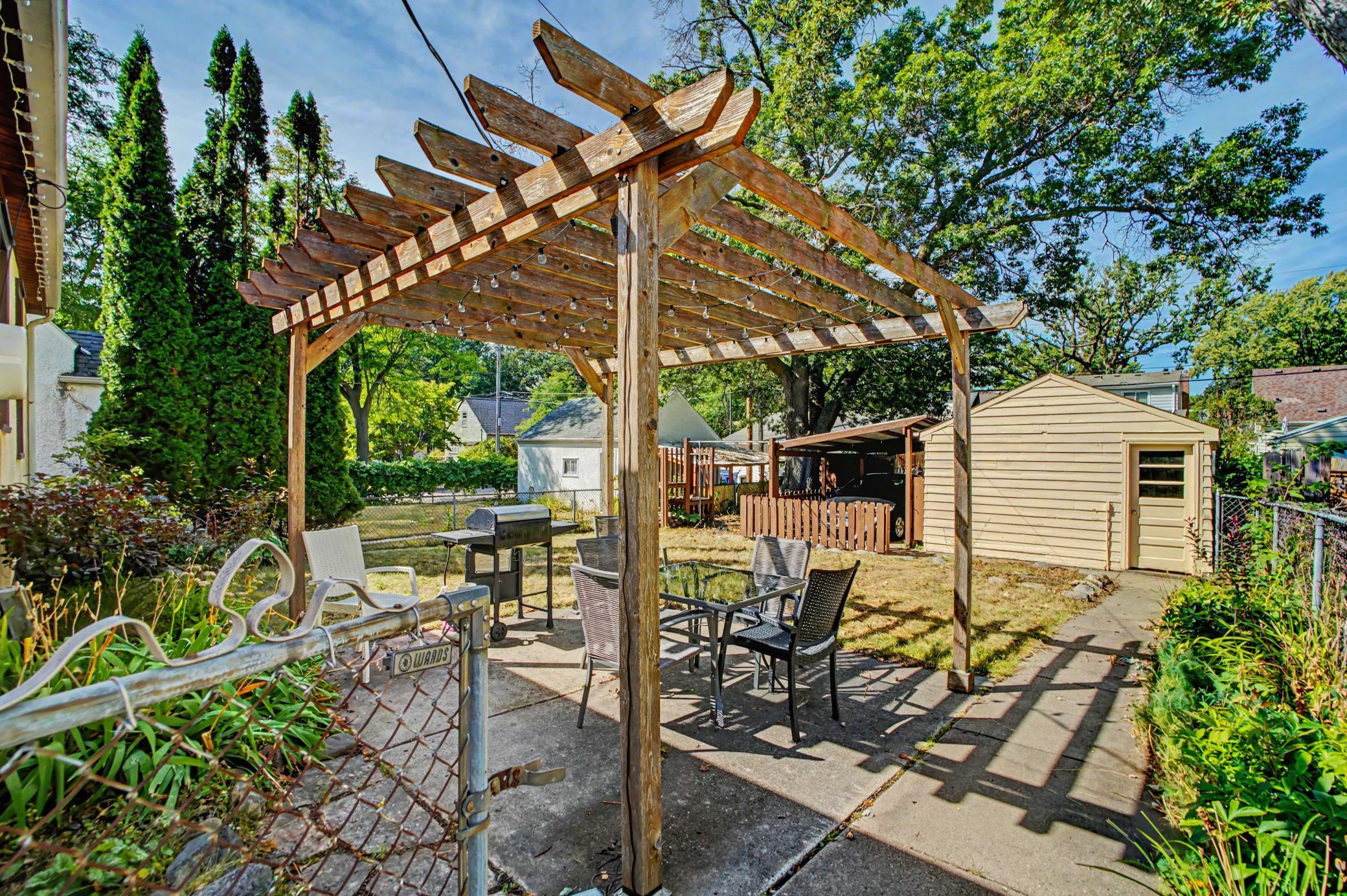 View of Residential at 1595 Maywood Street, Saint Paul MN 55117, Saint Paul (28 of 33) - Mike Wilen | Minnesota Team Real Estate