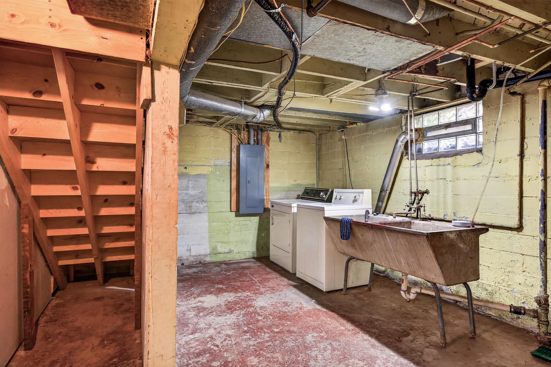 View of Residential at 4747 Camden Avenue, Minneapolis MN 55430, Minneapolis (19 of 27) - Mike Wilen | Minnesota Team Real Estate