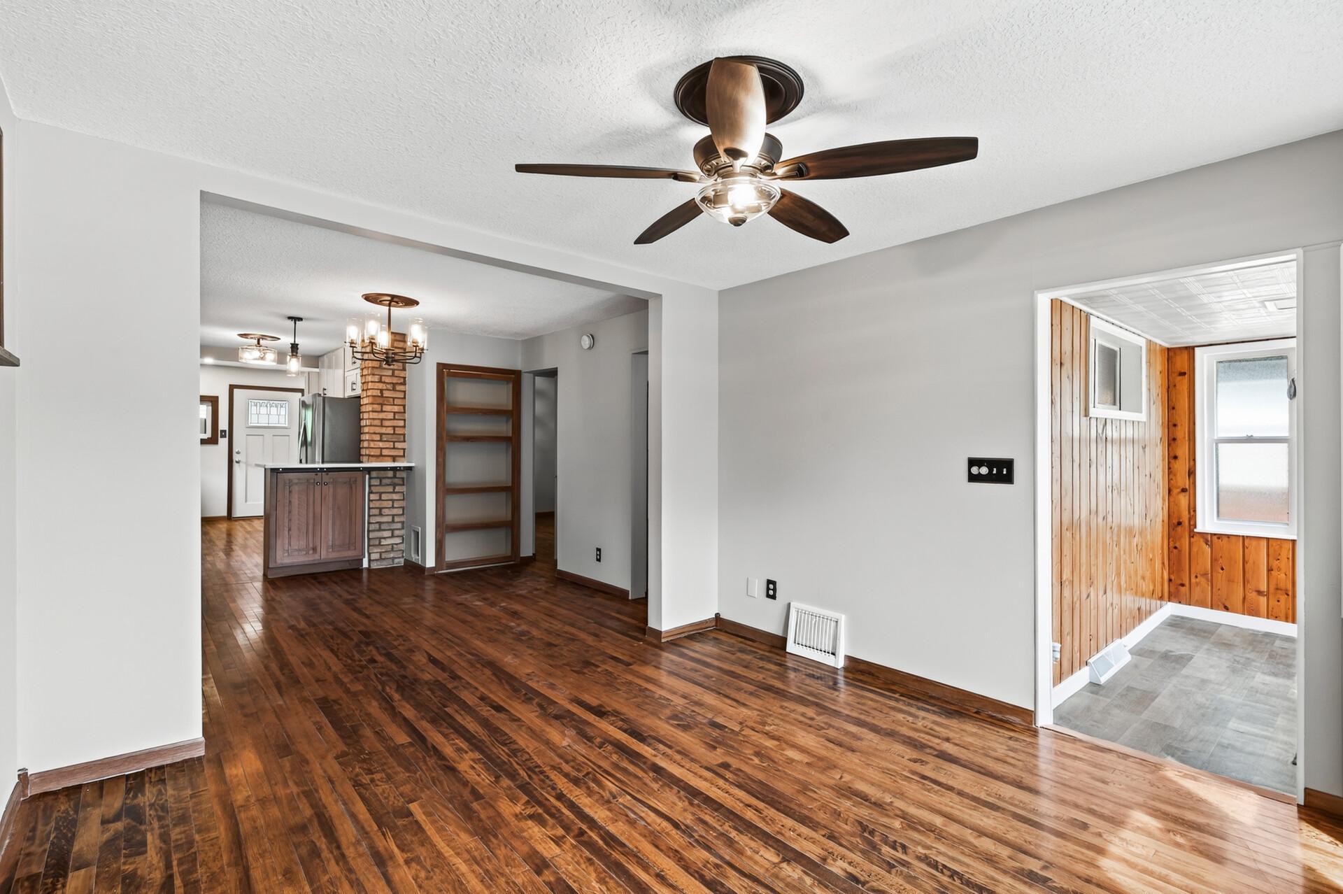 View of Residential at 4747 Camden Avenue, Minneapolis MN 55430, Minneapolis (16 of 27) - Mike Wilen | Minnesota Team Real Estate