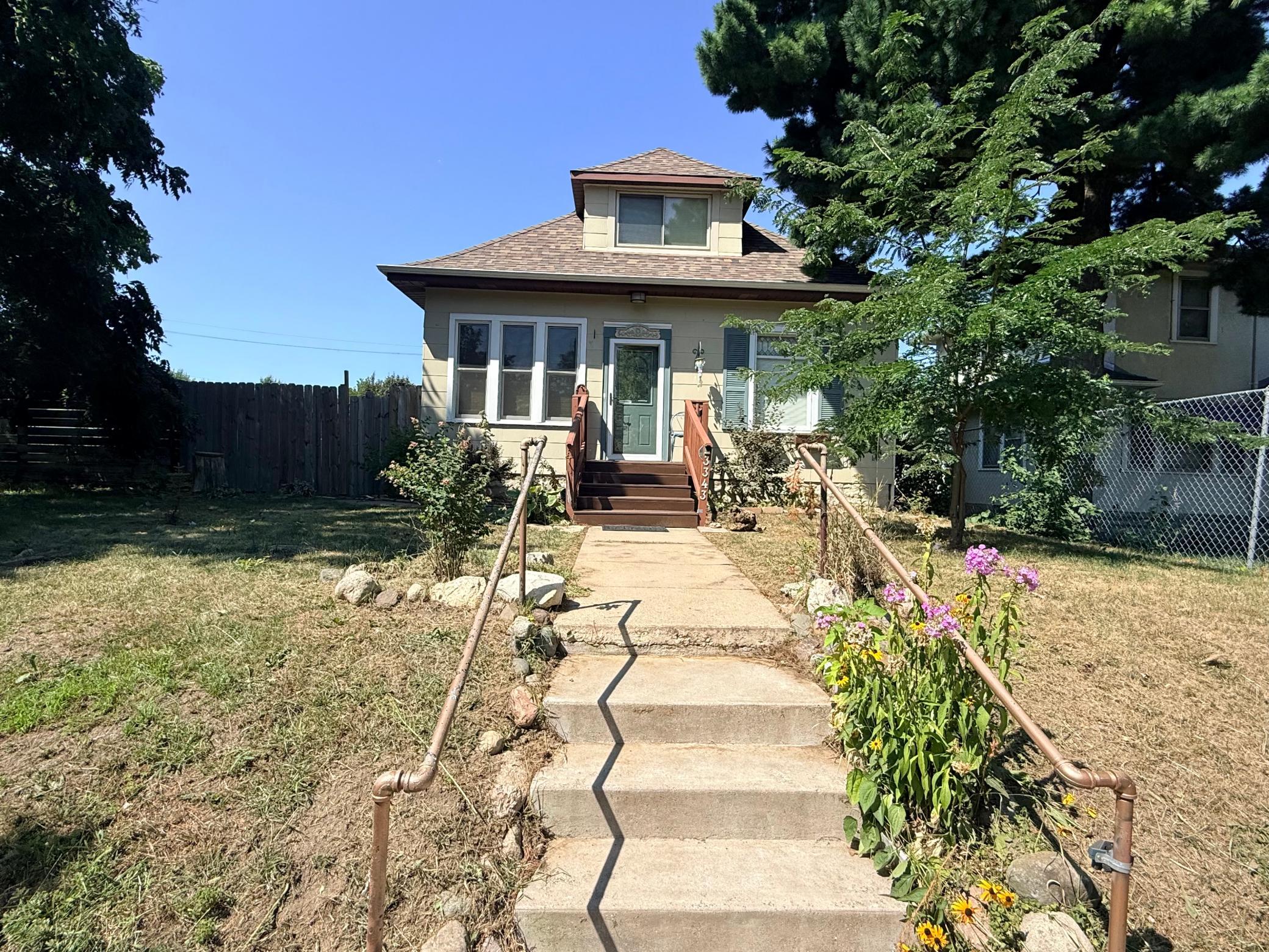 View of Residential at 3343 Girard Avenue, Minneapolis MN 55412, Minneapolis (4 of 38) - Mike Wilen | Minnesota Team Real Estate