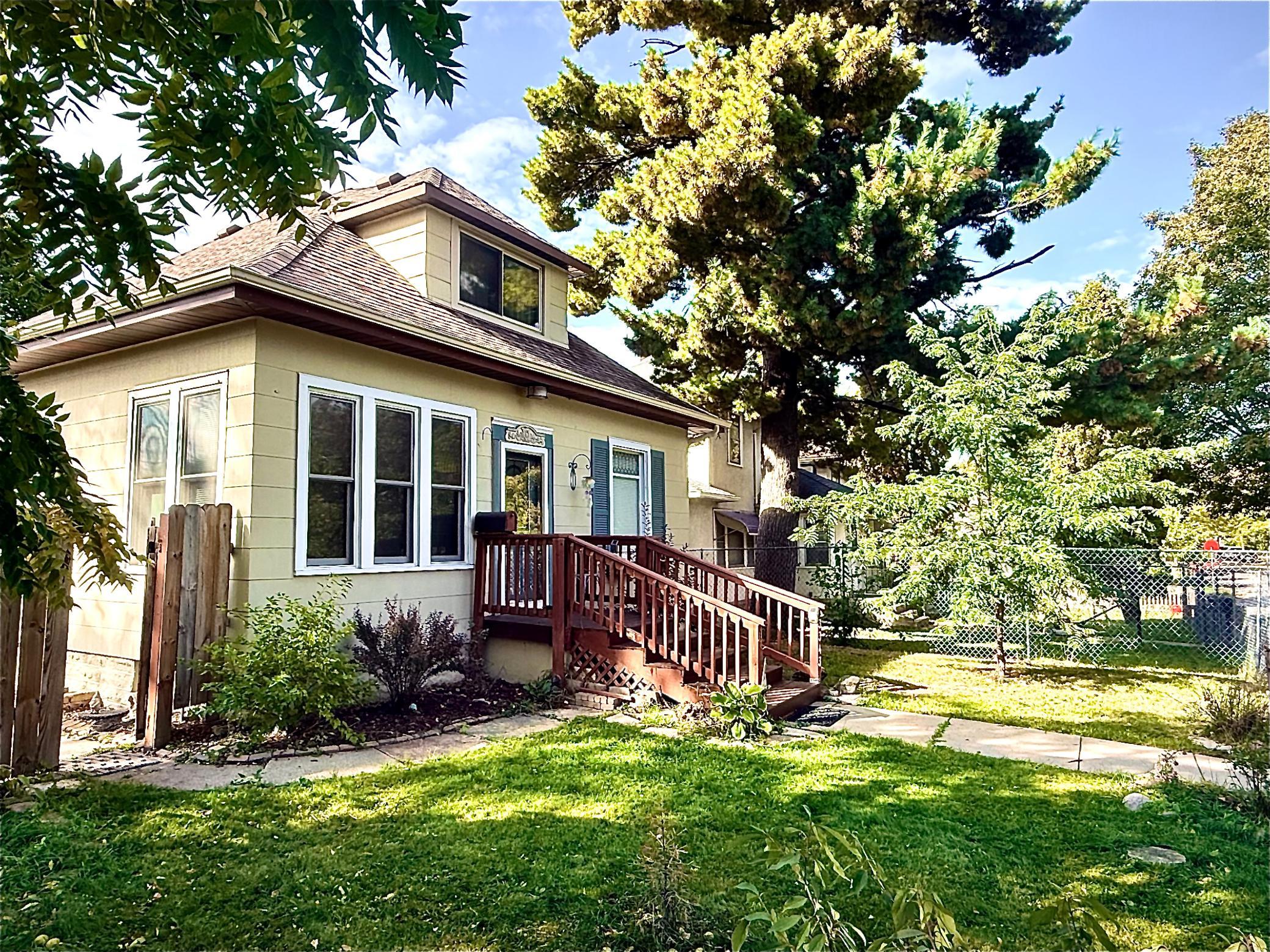View of Single Family at 3343 Girard Avenue, Minneapolis - Mike Wilen | Minnesota Team Real Estate