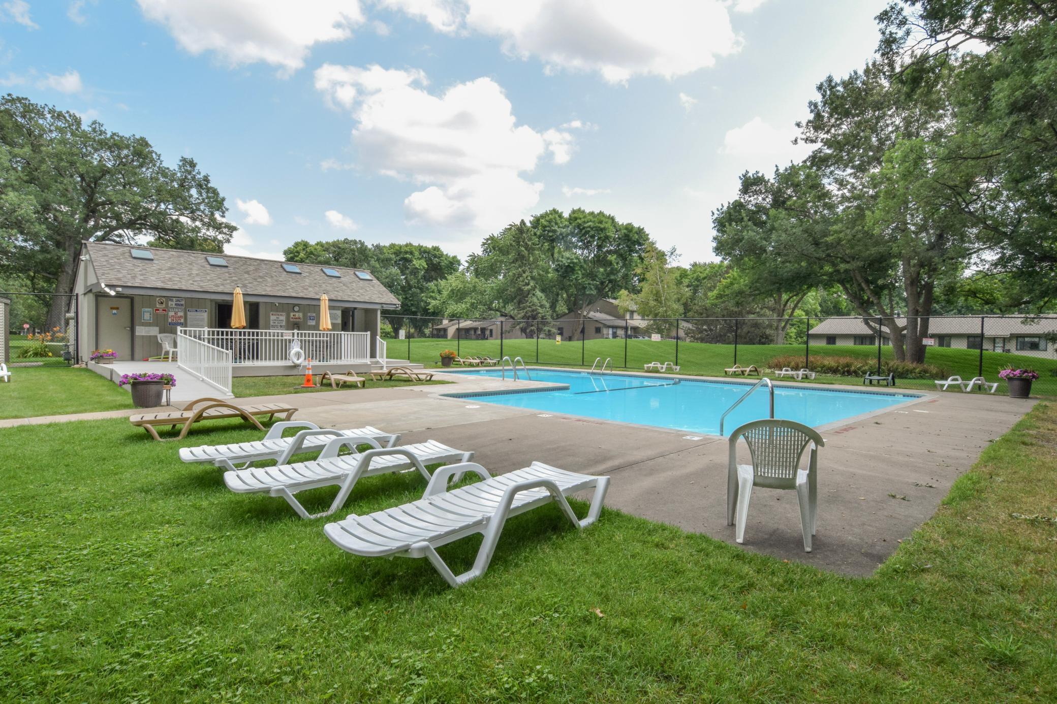 View of Residential at 4406 Arden View Court, Arden Hills MN 55112, Arden Hills (23 of 27) - Mike Wilen | Minnesota Team Real Estate