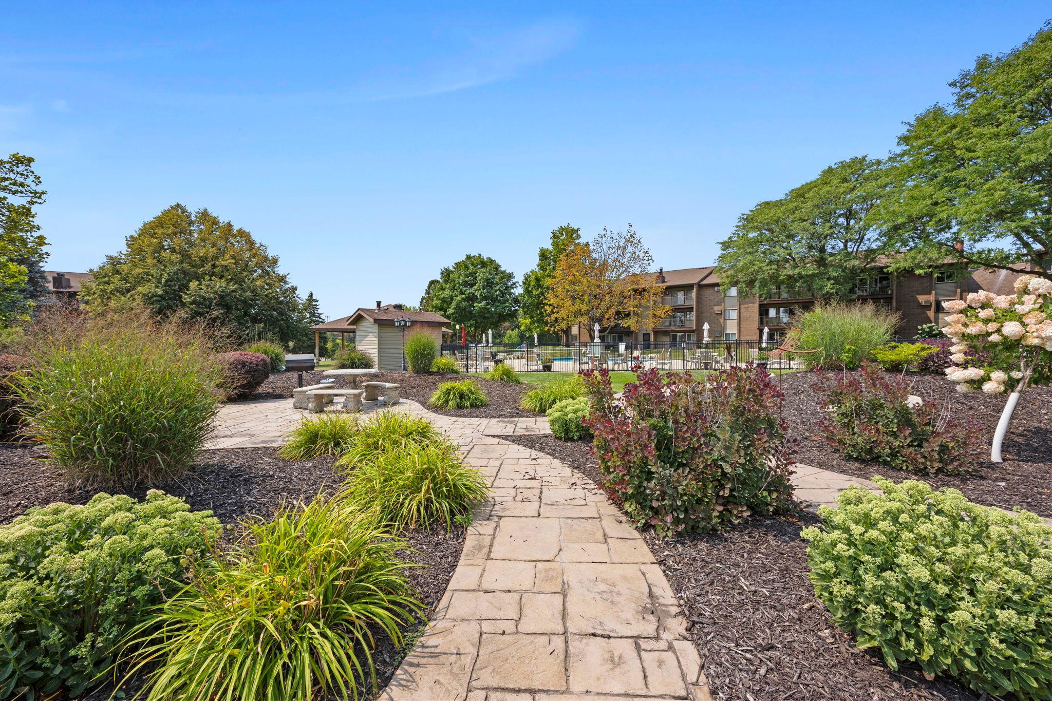 View of Residential at 3420 Golfview Drive #123, Eagan MN 55123, Eagan (44 of 60) - Mike Wilen | Minnesota Team Real Estate