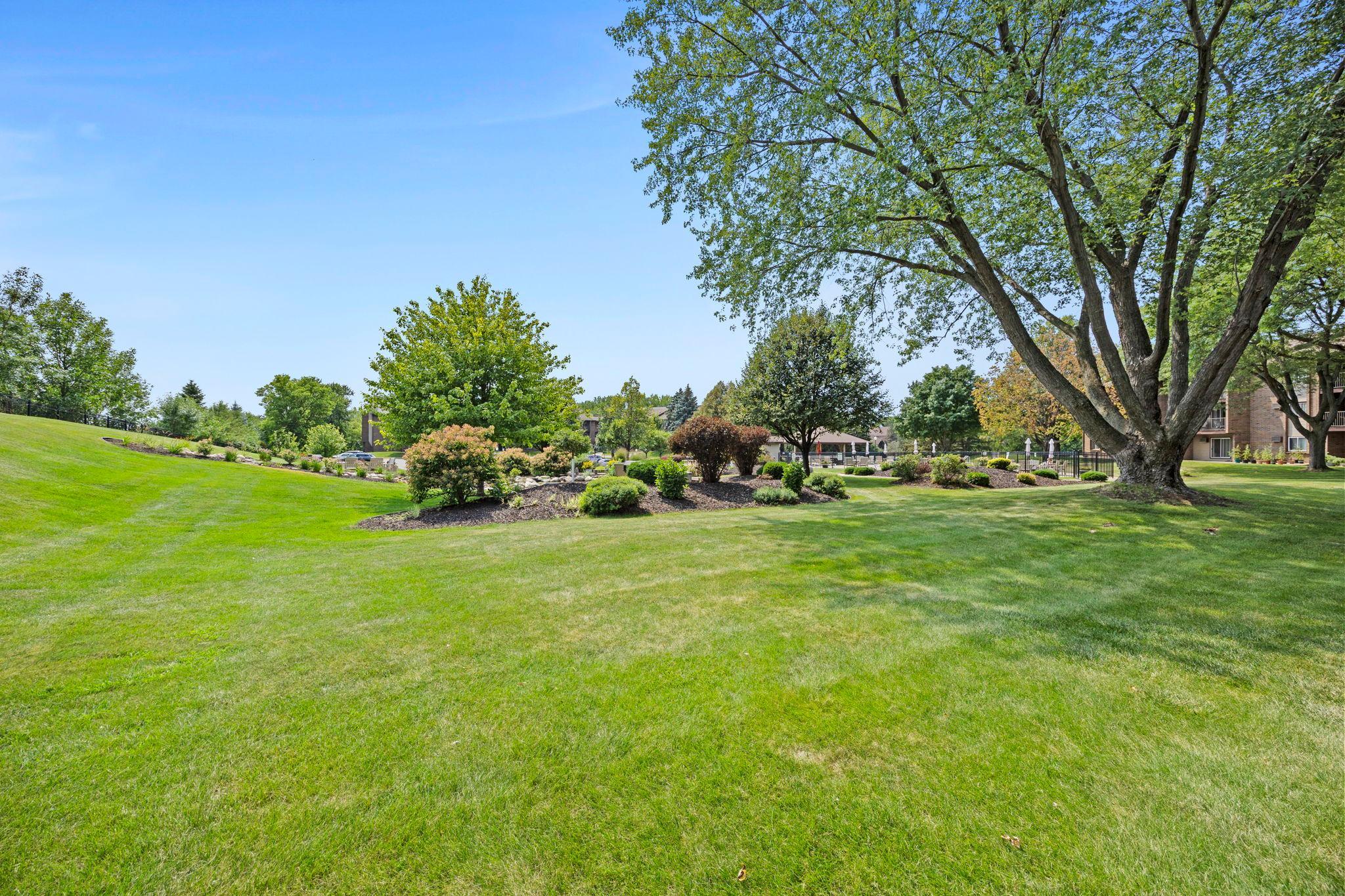 View of Residential at 3420 Golfview Drive #123, Eagan MN 55123, Eagan (38 of 60) - Mike Wilen | Minnesota Team Real Estate