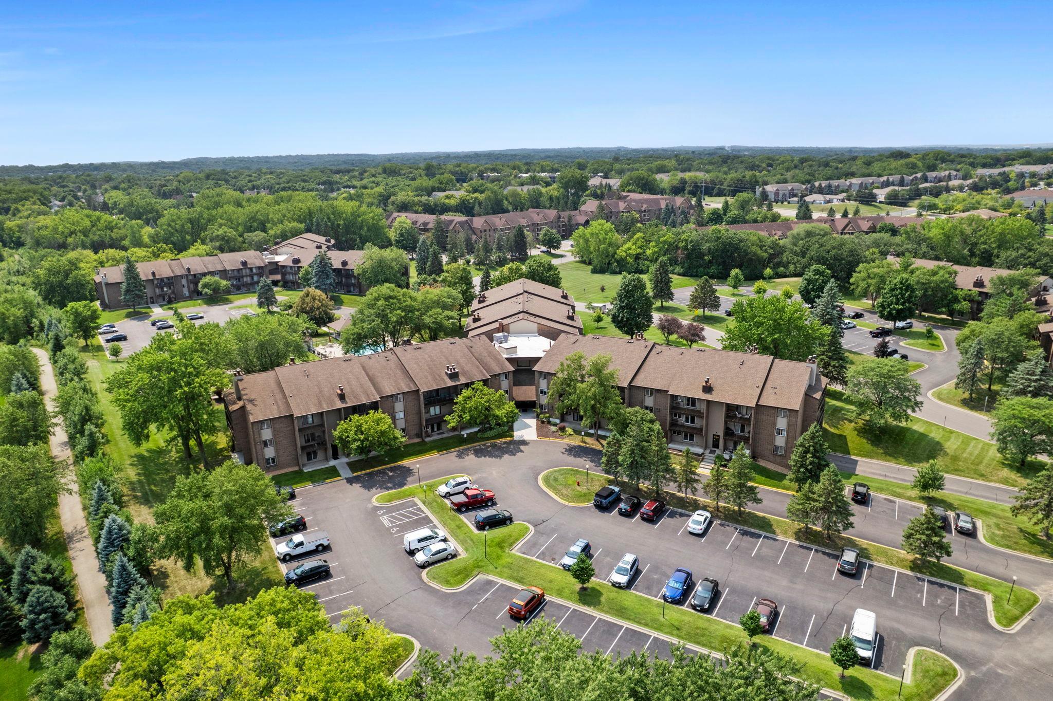 View of Residential at 3420 Golfview Drive #123, Eagan MN 55123, Eagan (59 of 60) - Mike Wilen | Minnesota Team Real Estate