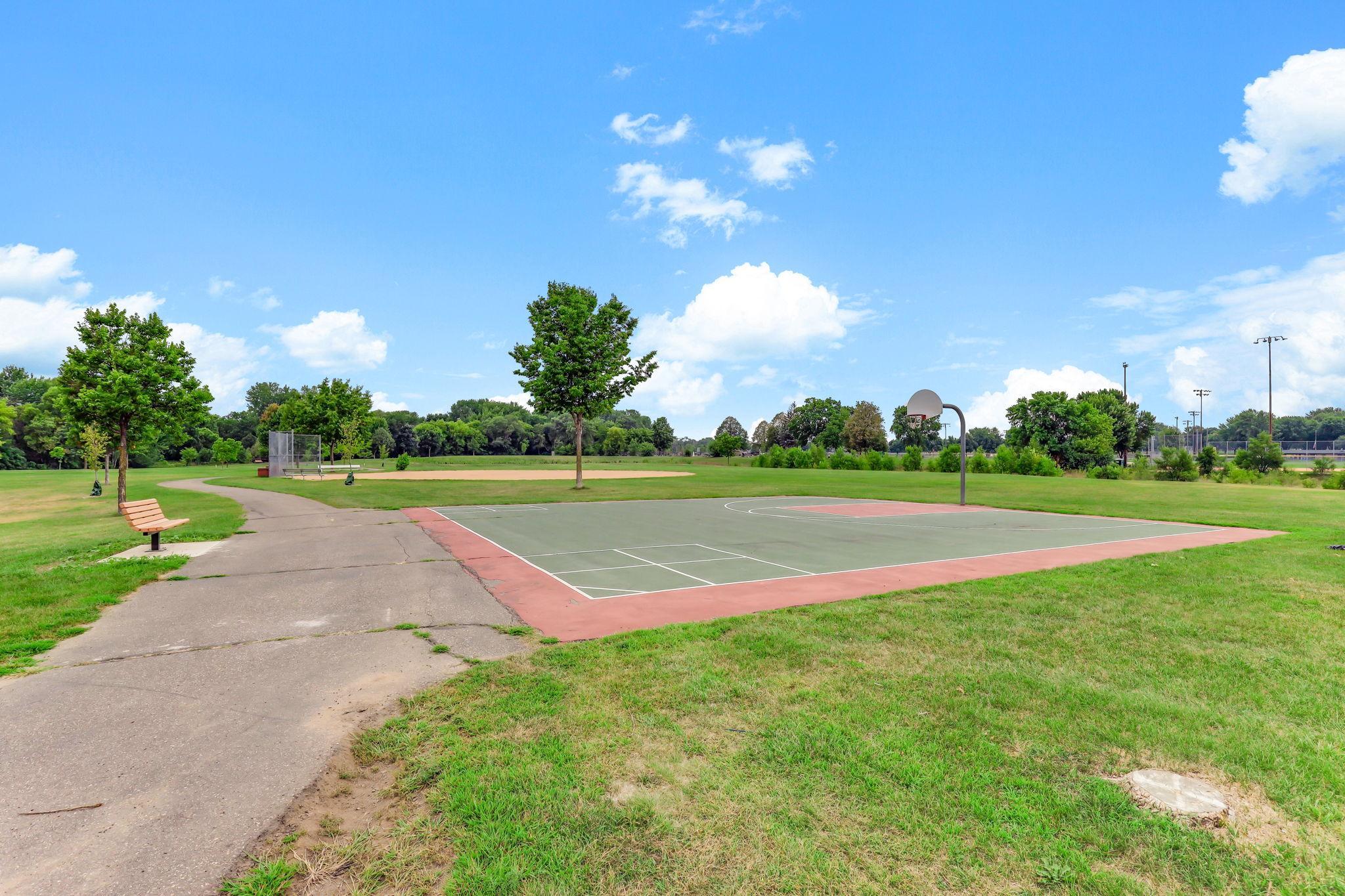 View of Residential at 8502 Upper 206th Street, Lakeville MN 55044, Lakeville (33 of 40) - Mike Wilen | Minnesota Team Real Estate