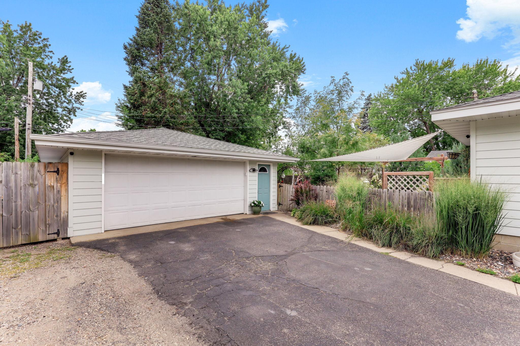 View of Residential at 8502 Upper 206th Street, Lakeville MN 55044, Lakeville (24 of 40) - Mike Wilen | Minnesota Team Real Estate