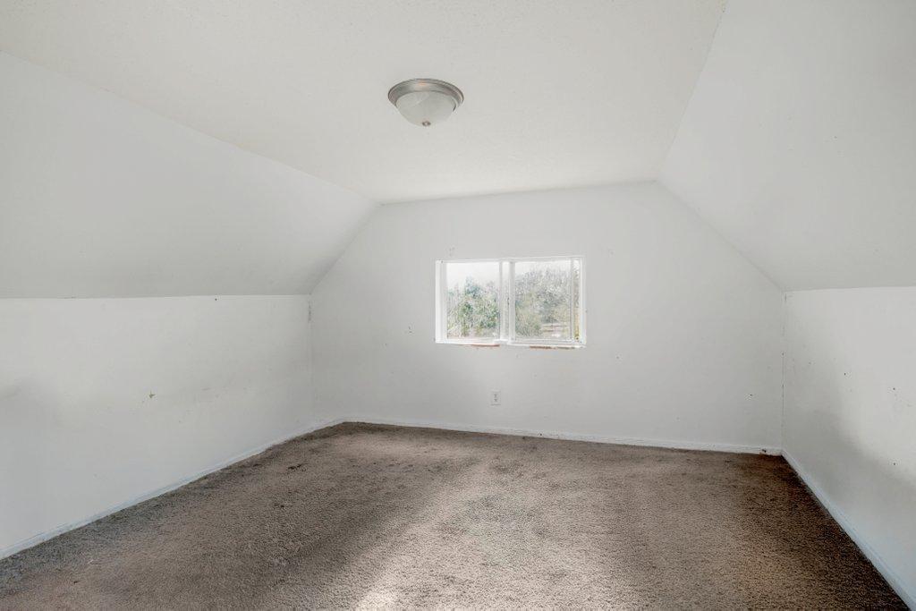 View of Residential Income at 2124 Fremont Avenue, Minneapolis MN 55411, Minneapolis (30 of 34) - Mike Wilen | Minnesota Team Real Estate