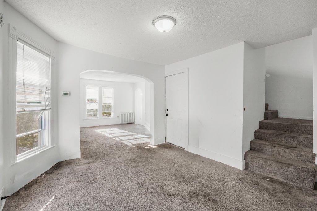 View of Residential Income at 2124 Fremont Avenue, Minneapolis MN 55411, Minneapolis (23 of 34) - Mike Wilen | Minnesota Team Real Estate
