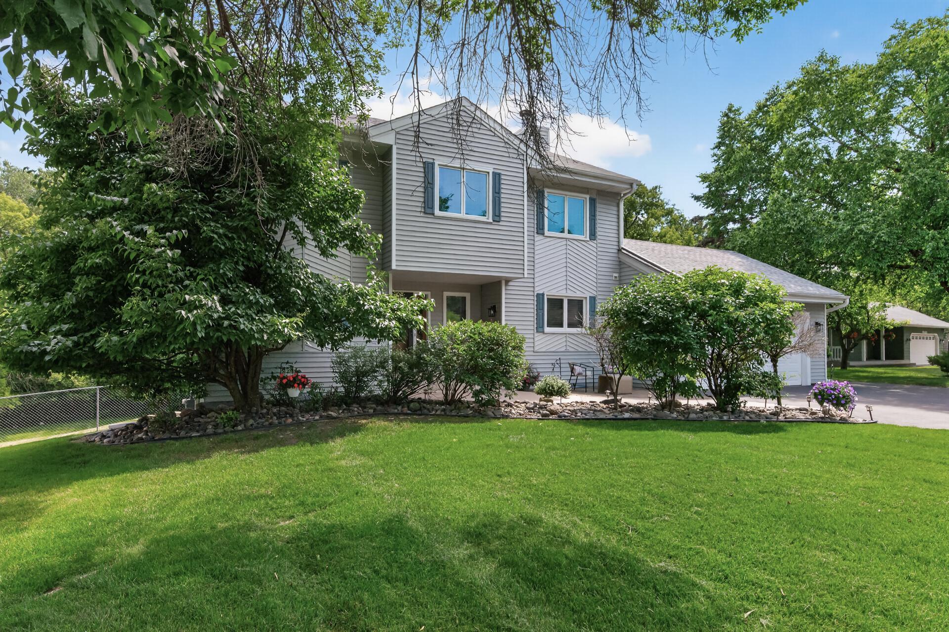 View of Residential at 18425 Harrogate Drive, Eden Prairie MN 55346, Eden Prairie (3 of 74) - Mike Wilen | Minnesota Team Real Estate