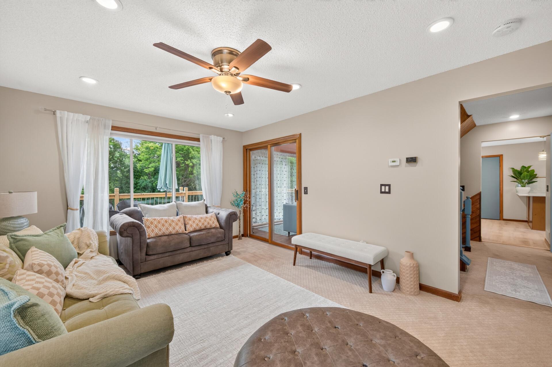View of Residential at 18425 Harrogate Drive, Eden Prairie MN 55346, Eden Prairie (16 of 74) - Mike Wilen | Minnesota Team Real Estate