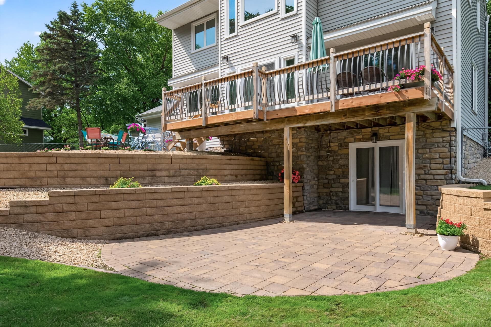 View of Residential at 18425 Harrogate Drive, Eden Prairie MN 55346, Eden Prairie (48 of 74) - Mike Wilen | Minnesota Team Real Estate