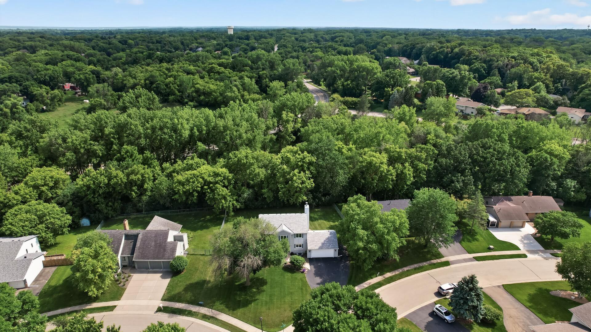 View of Residential at 18425 Harrogate Drive, Eden Prairie MN 55346, Eden Prairie (61 of 74) - Mike Wilen | Minnesota Team Real Estate