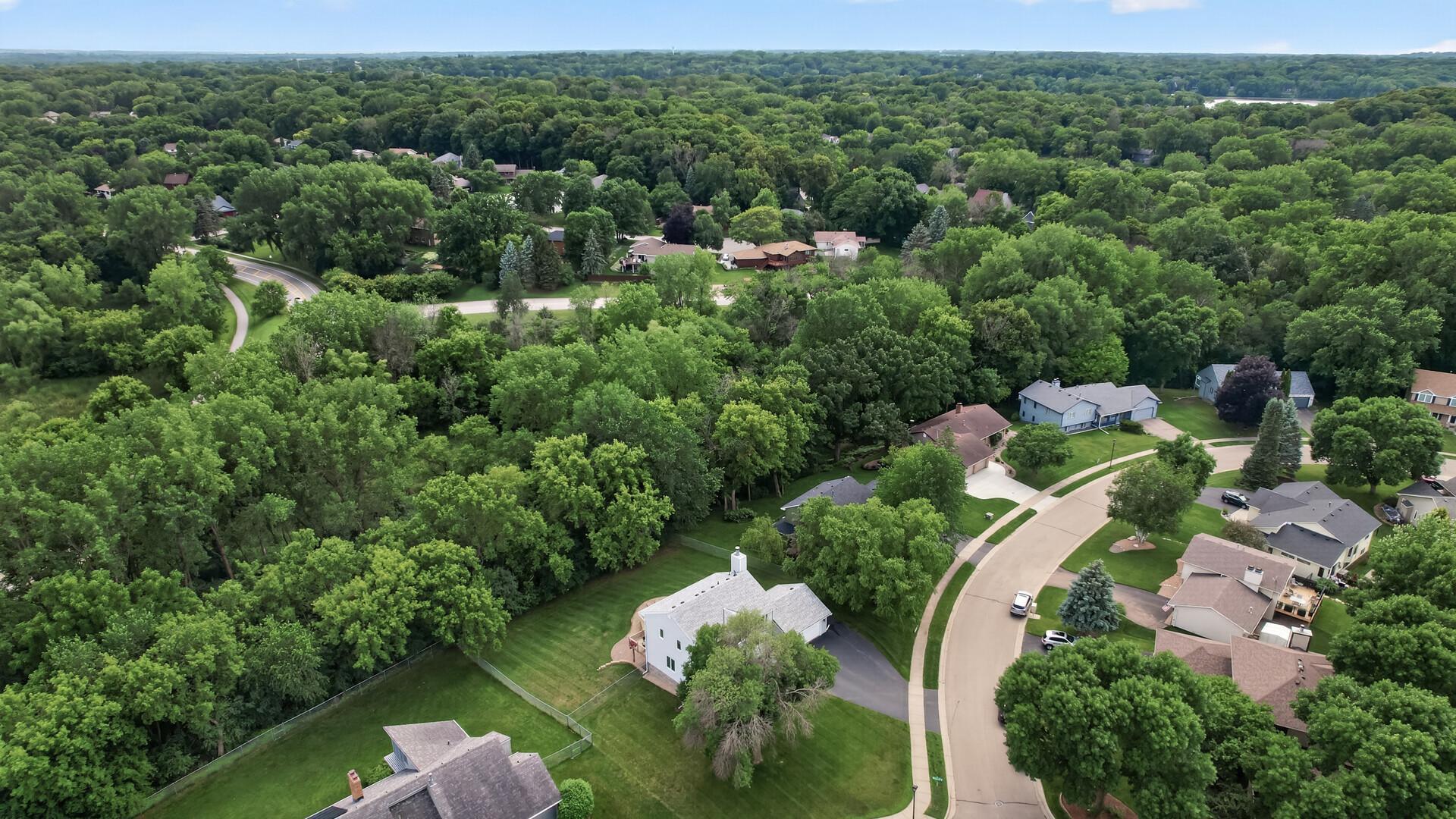 View of Residential at 18425 Harrogate Drive, Eden Prairie MN 55346, Eden Prairie (67 of 74) - Mike Wilen | Minnesota Team Real Estate