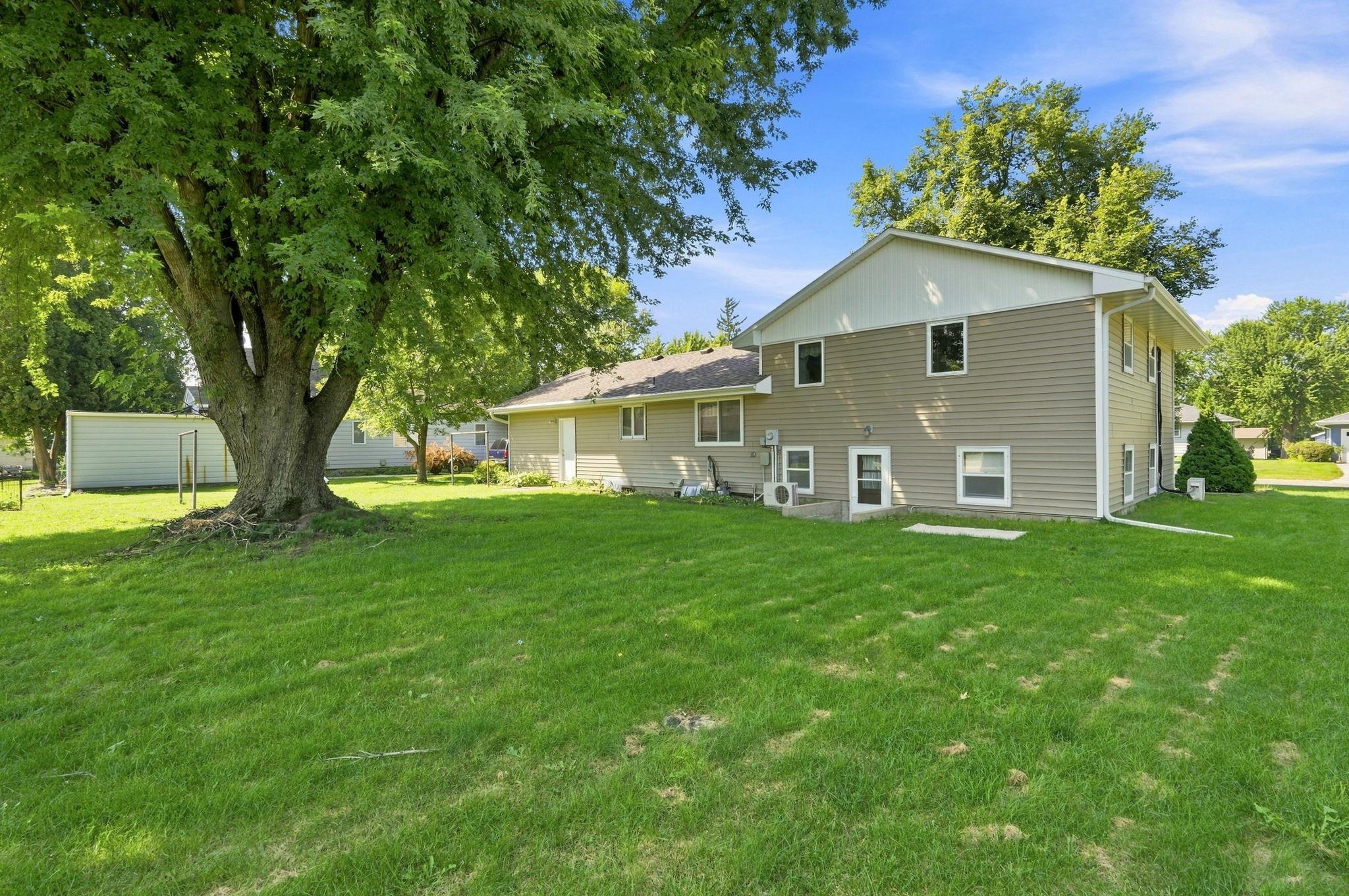 View of Residential at 807 Renville Street, Winthrop MN 55396, Winthrop (24 of 28) - Mike Wilen | Minnesota Team Real Estate
