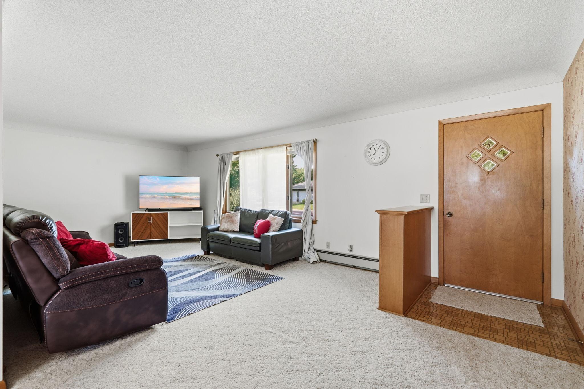 View of Residential at 807 Renville Street, Winthrop MN 55396, Winthrop (3 of 28) - Mike Wilen | Minnesota Team Real Estate