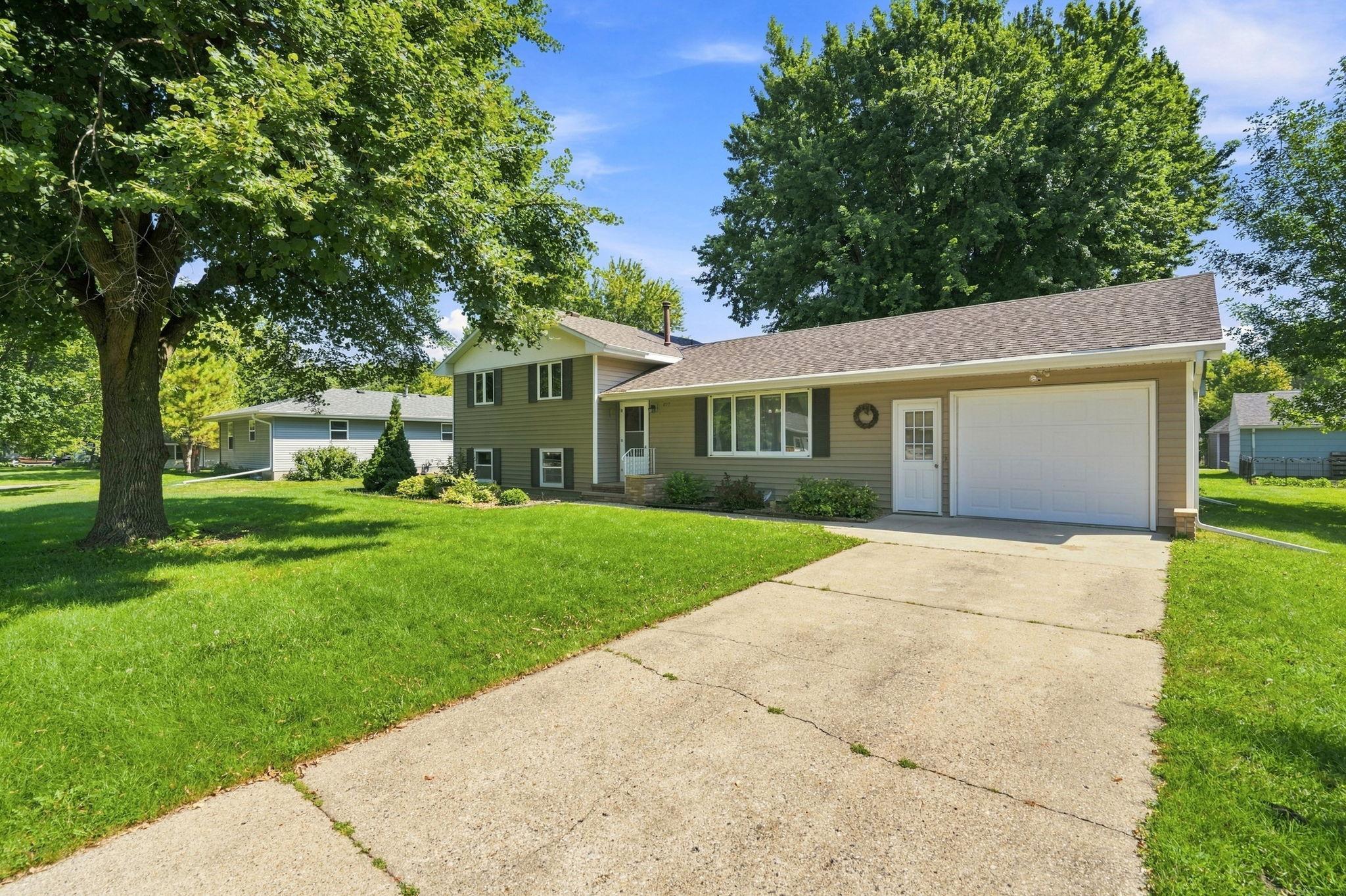 View of Residential at 807 Renville Street, Winthrop MN 55396, Winthrop (27 of 28) - Mike Wilen | Minnesota Team Real Estate