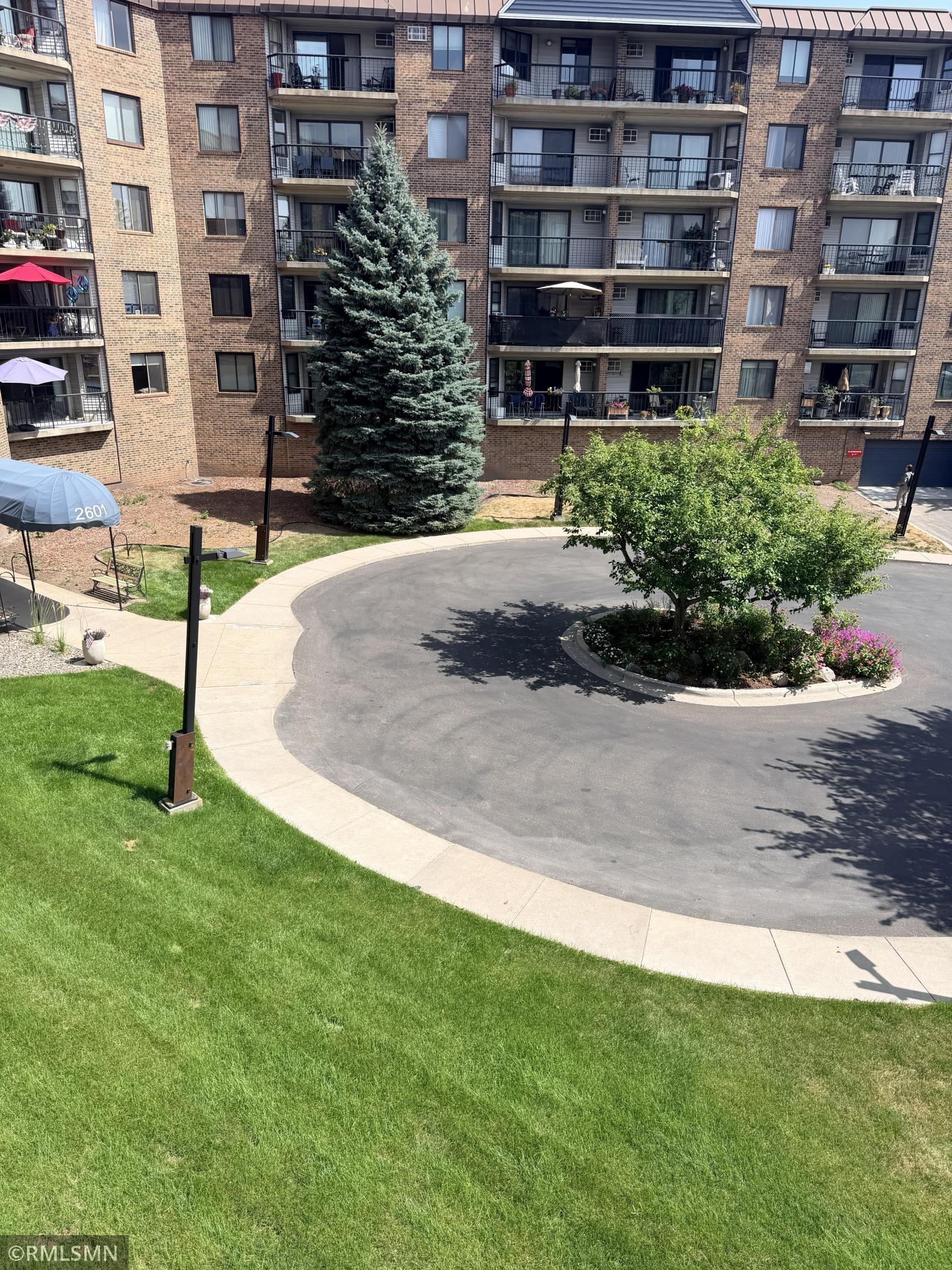 View of Residential at 2601 Kenzie Terrace #228, Saint Anthony MN 55418, Saint Anthony (37 of 57) - Mike Wilen | Minnesota Team Real Estate