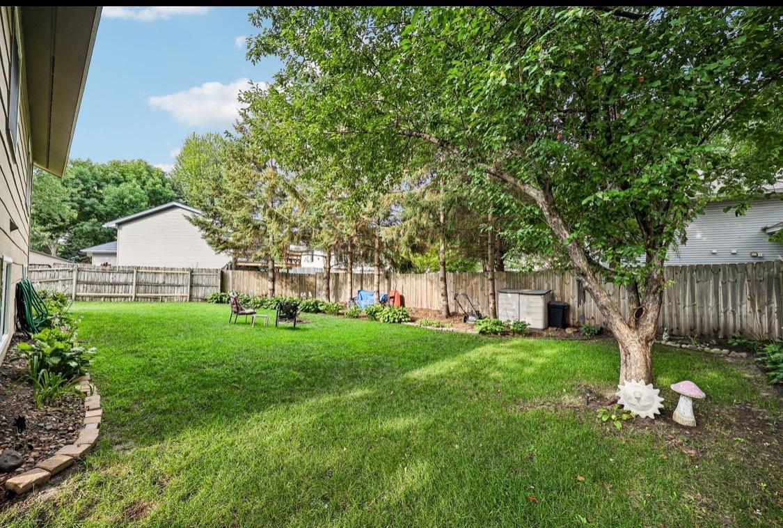View of Residential at 687 116th Lane, Blaine MN 55434, Blaine (24 of 29) - Mike Wilen | Minnesota Team Real Estate