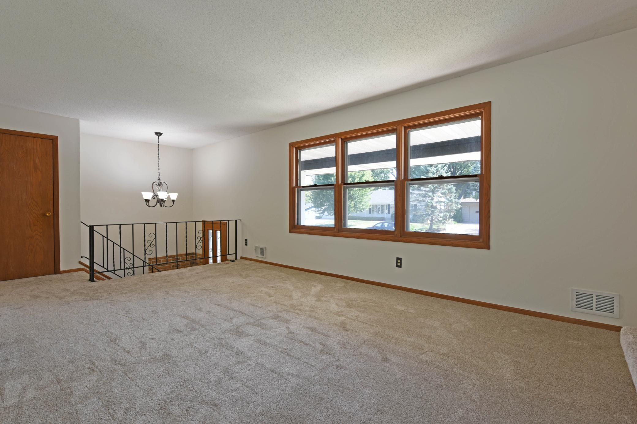 View of Residential at 2226 Pleasant View Drive, New Brighton MN 55112, New Brighton (10 of 30) - Mike Wilen | Minnesota Team Real Estate