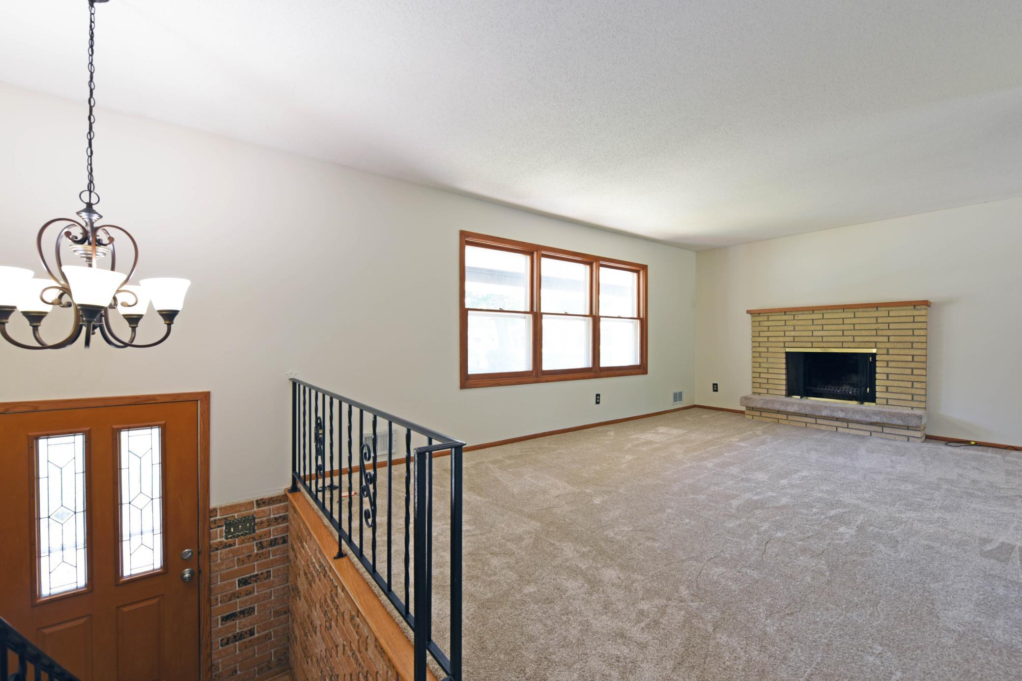 View of Residential at 2226 Pleasant View Drive, New Brighton MN 55112, New Brighton (8 of 30) - Mike Wilen | Minnesota Team Real Estate