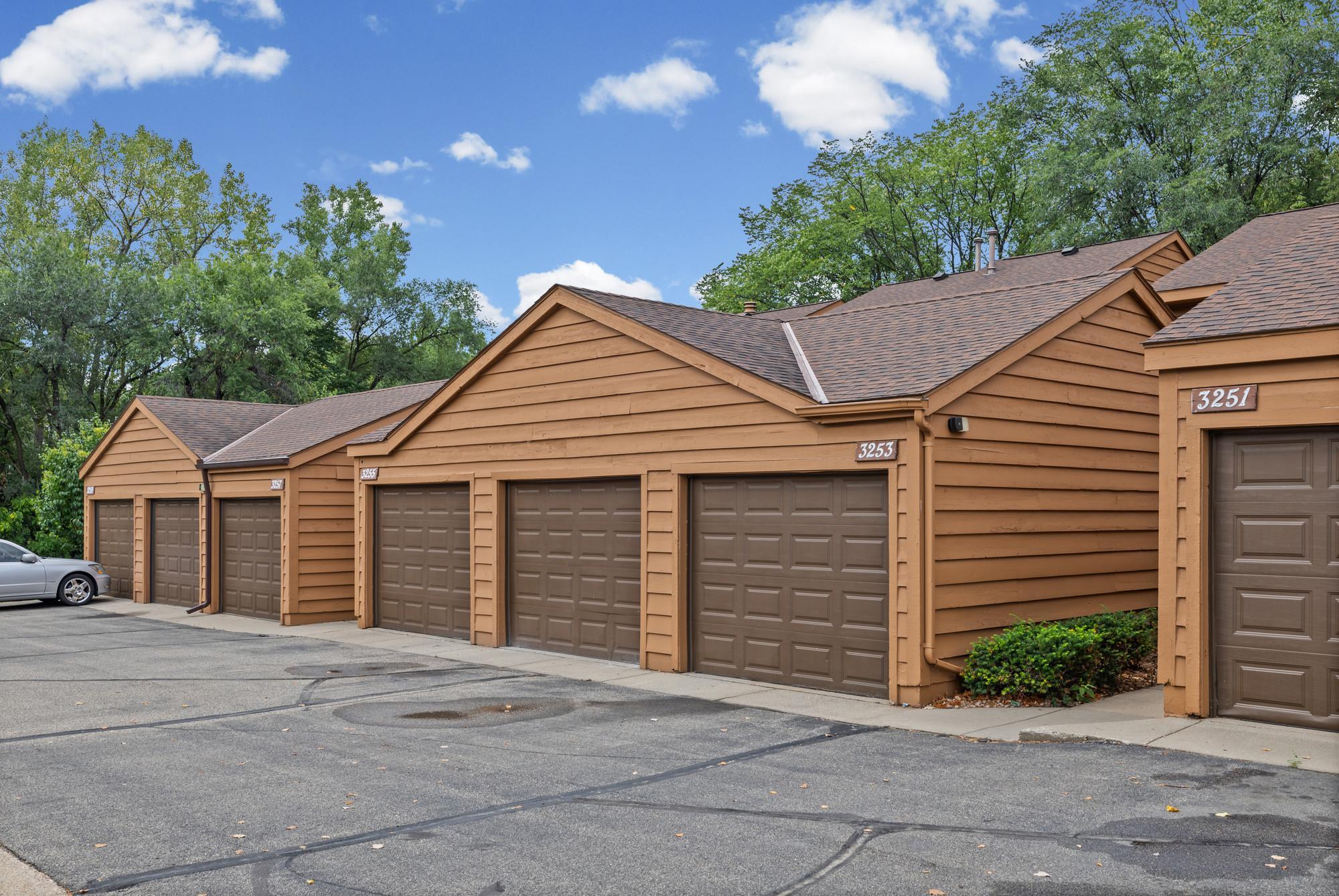 View of Residential at 3253 Evergreen Drive, Eagan MN 55121, Eagan (31 of 33) - Mike Wilen | Minnesota Team Real Estate